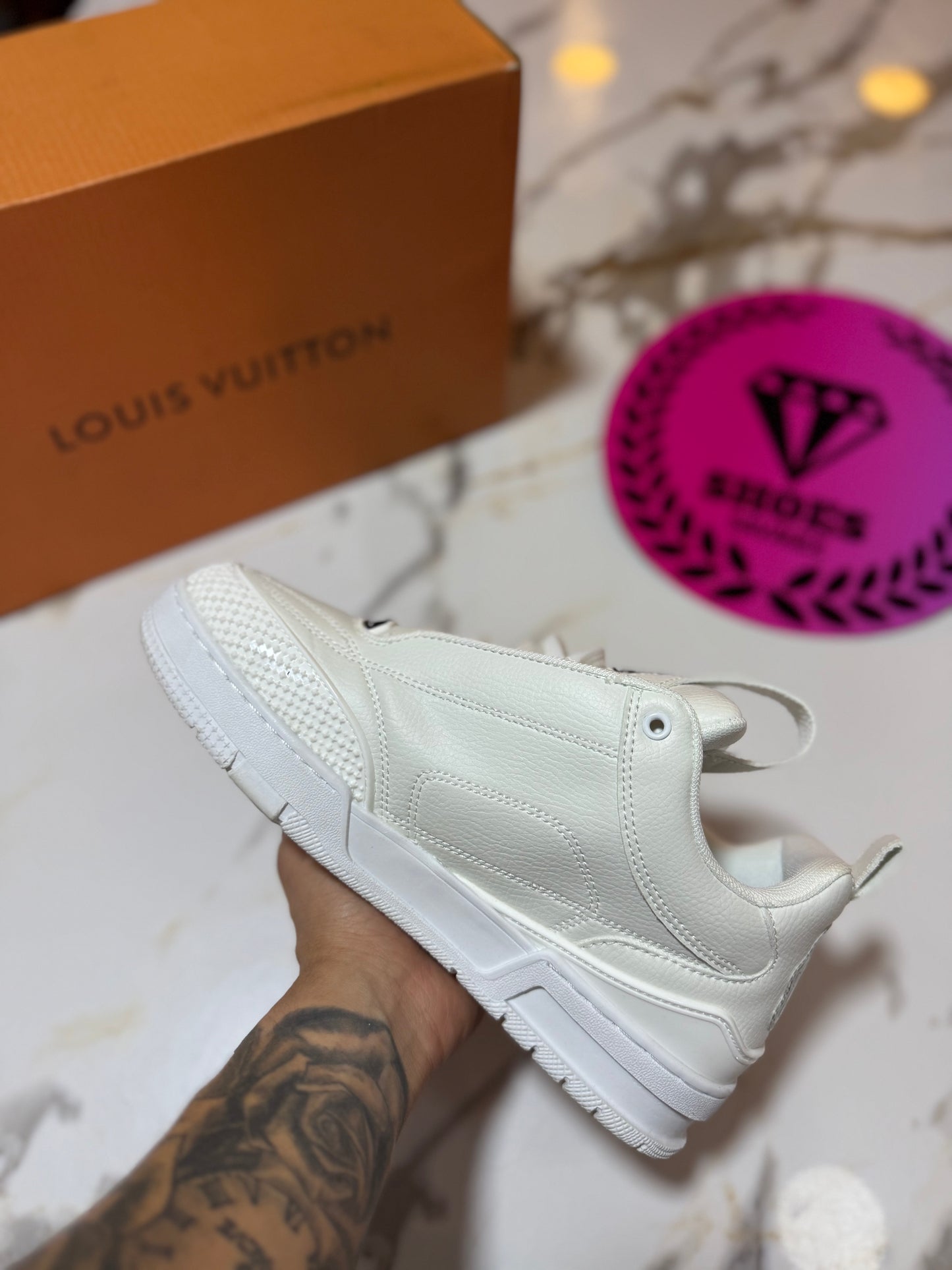 LOUIS VUITTON