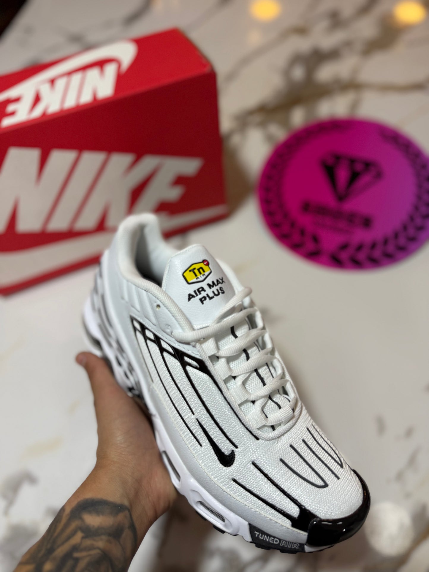 NIKE TN PLUS 3