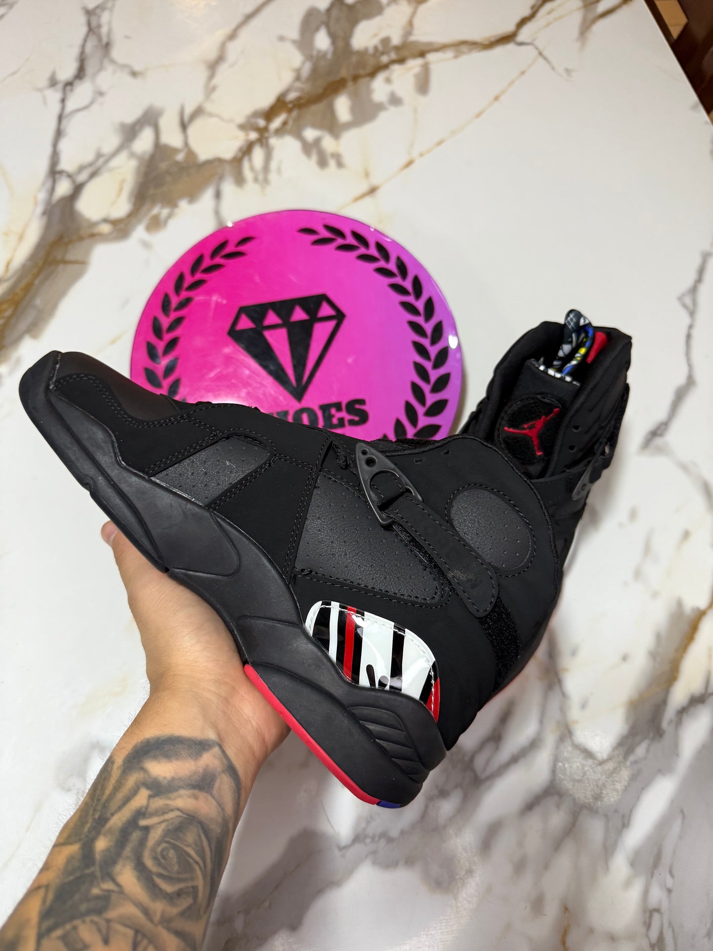 JORDAN RETRO 8