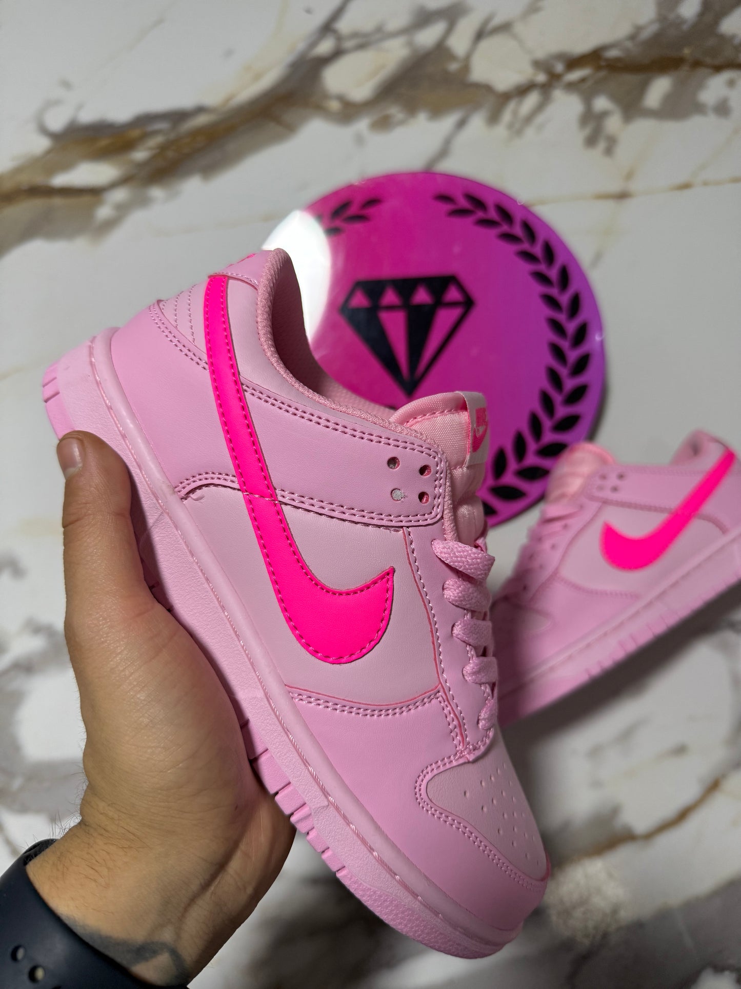 NIKE DUNK
