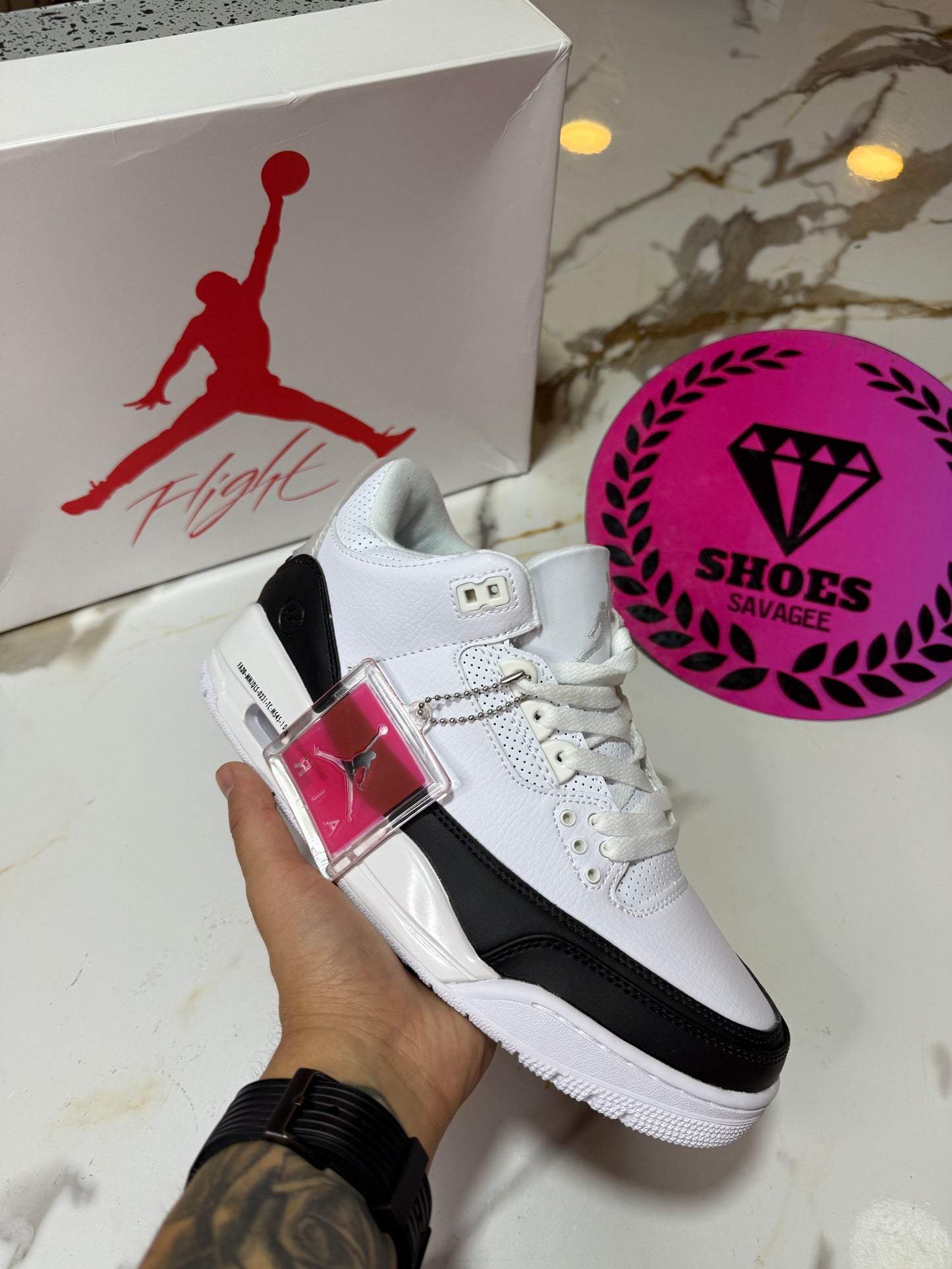 JORDAN RETRO 3