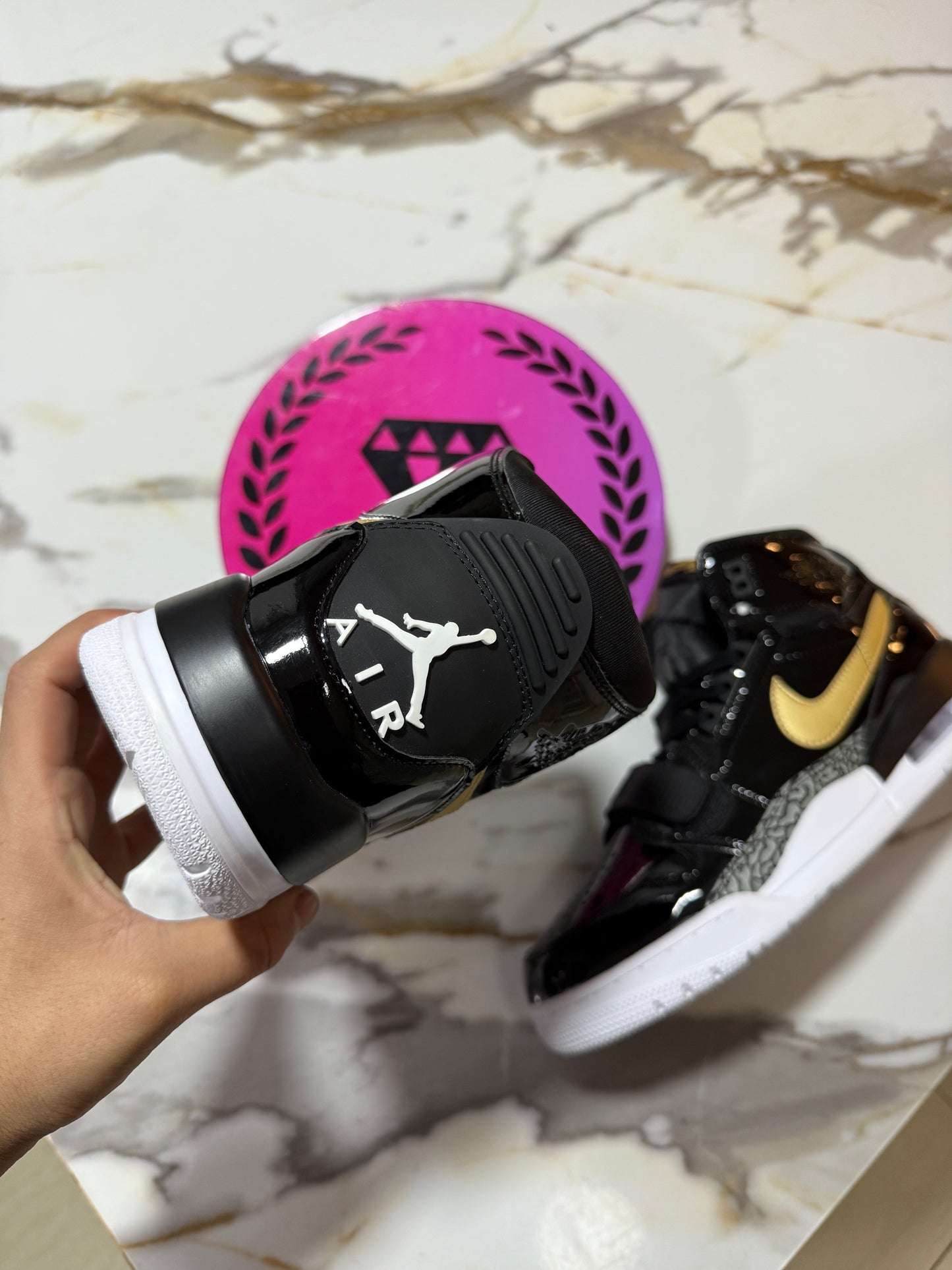 JORDAN RETRO 312