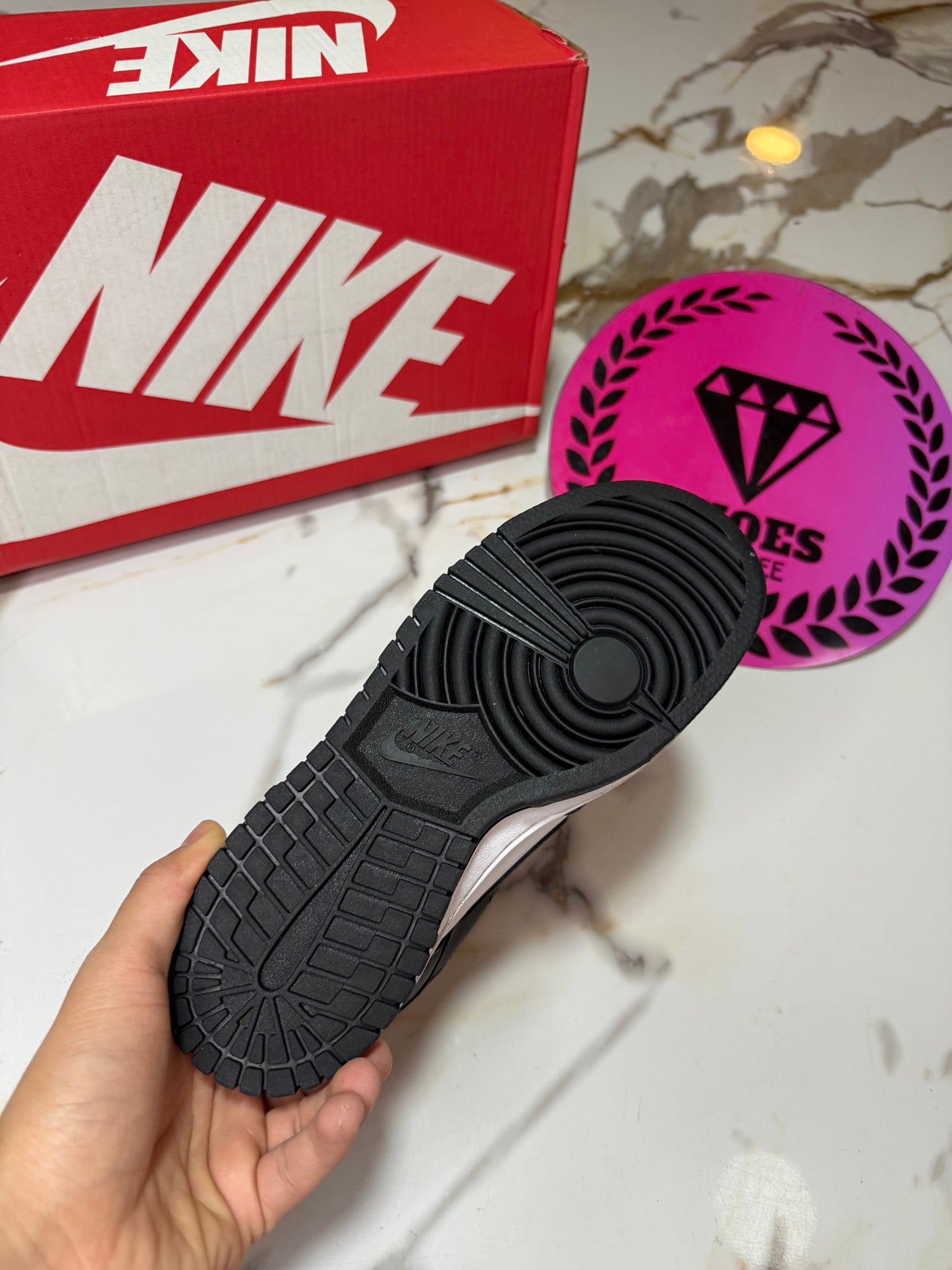 NIKE DUNK