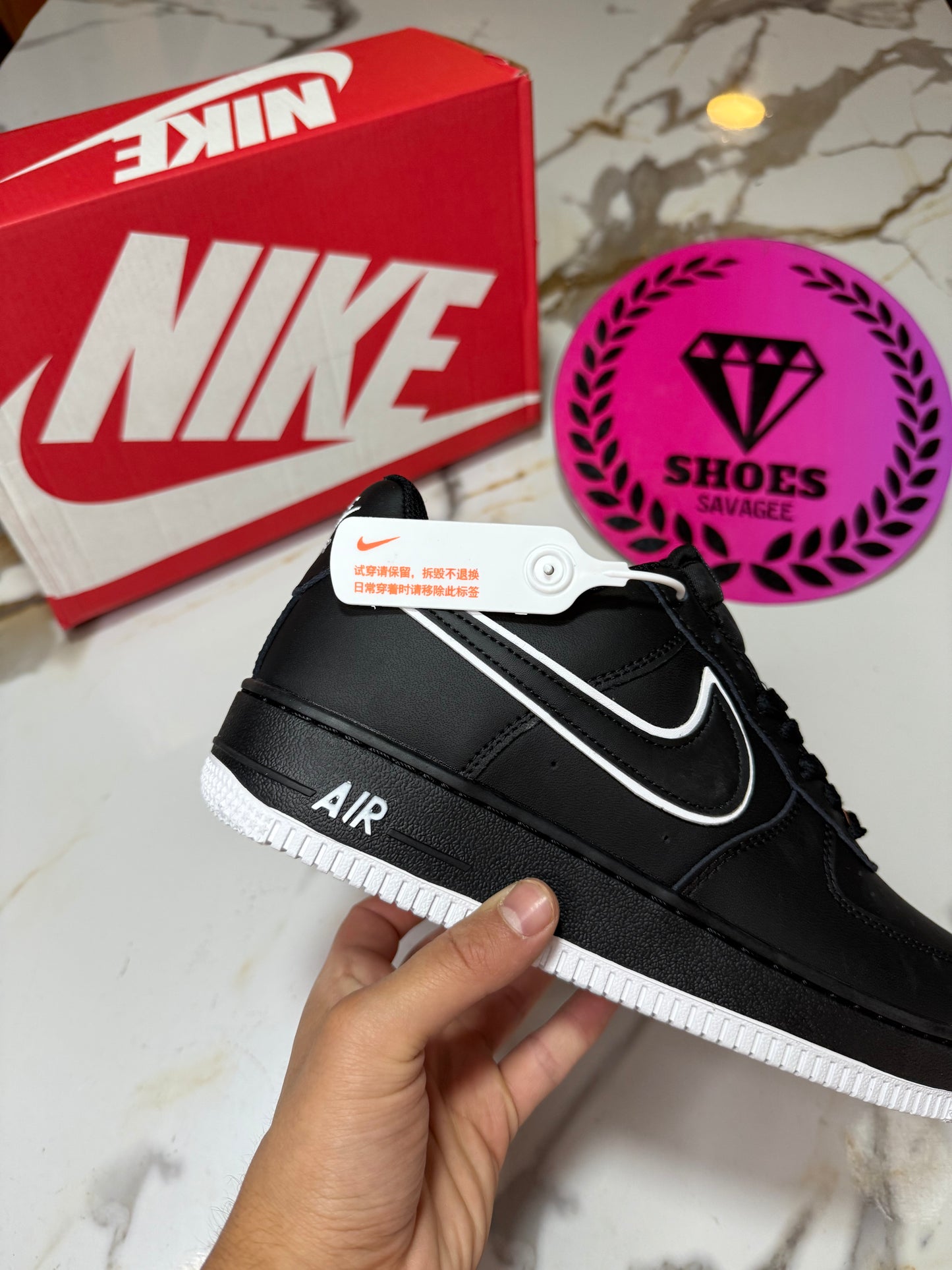 NIKE AIR FORCE ONE
