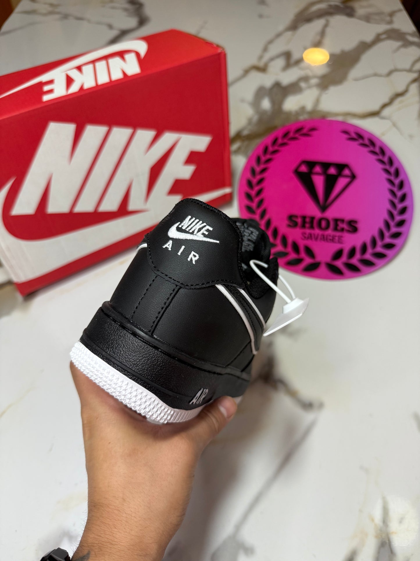 NIKE AIR FORCE ONE
