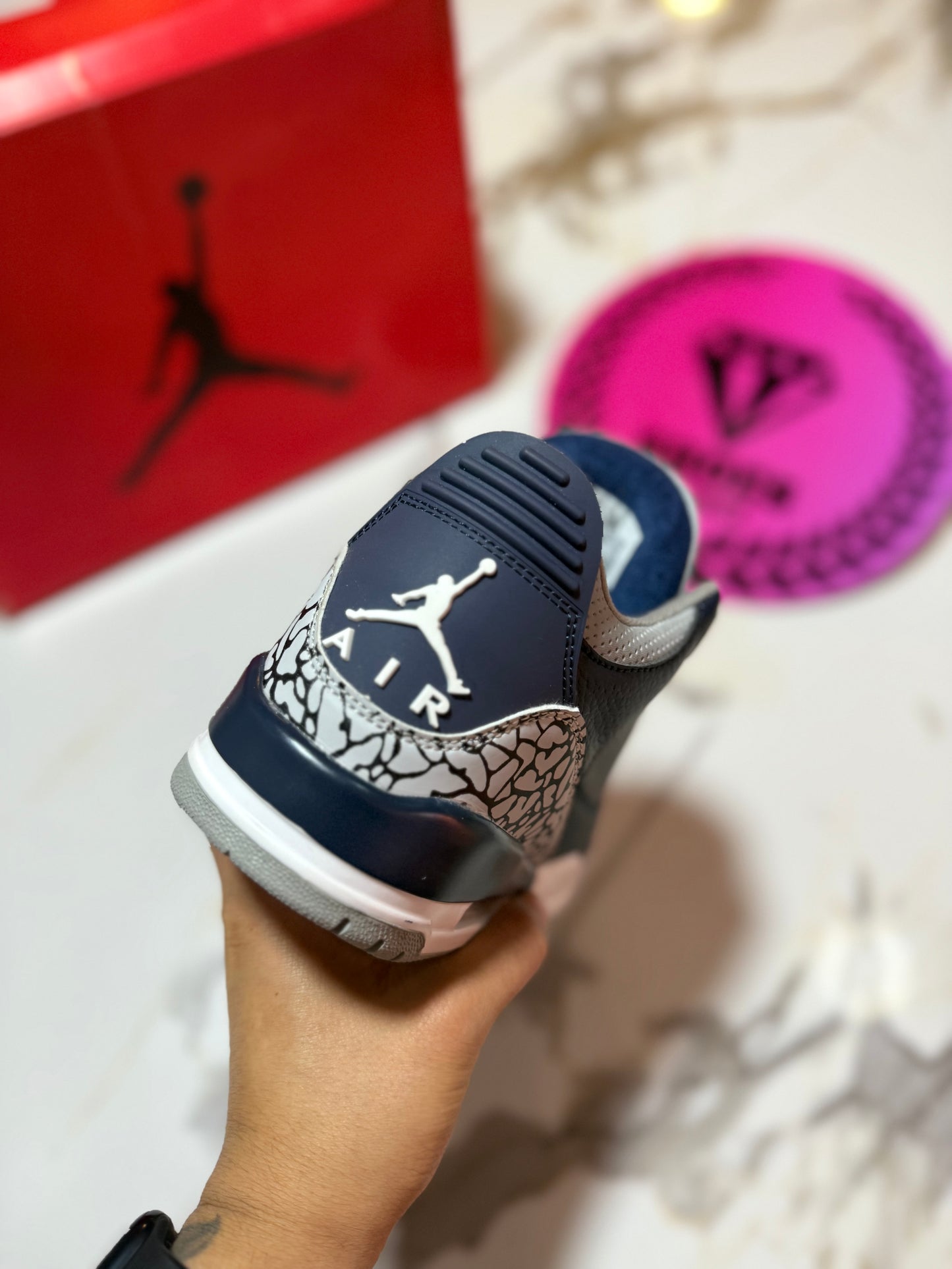 JORDAN RETRO 3