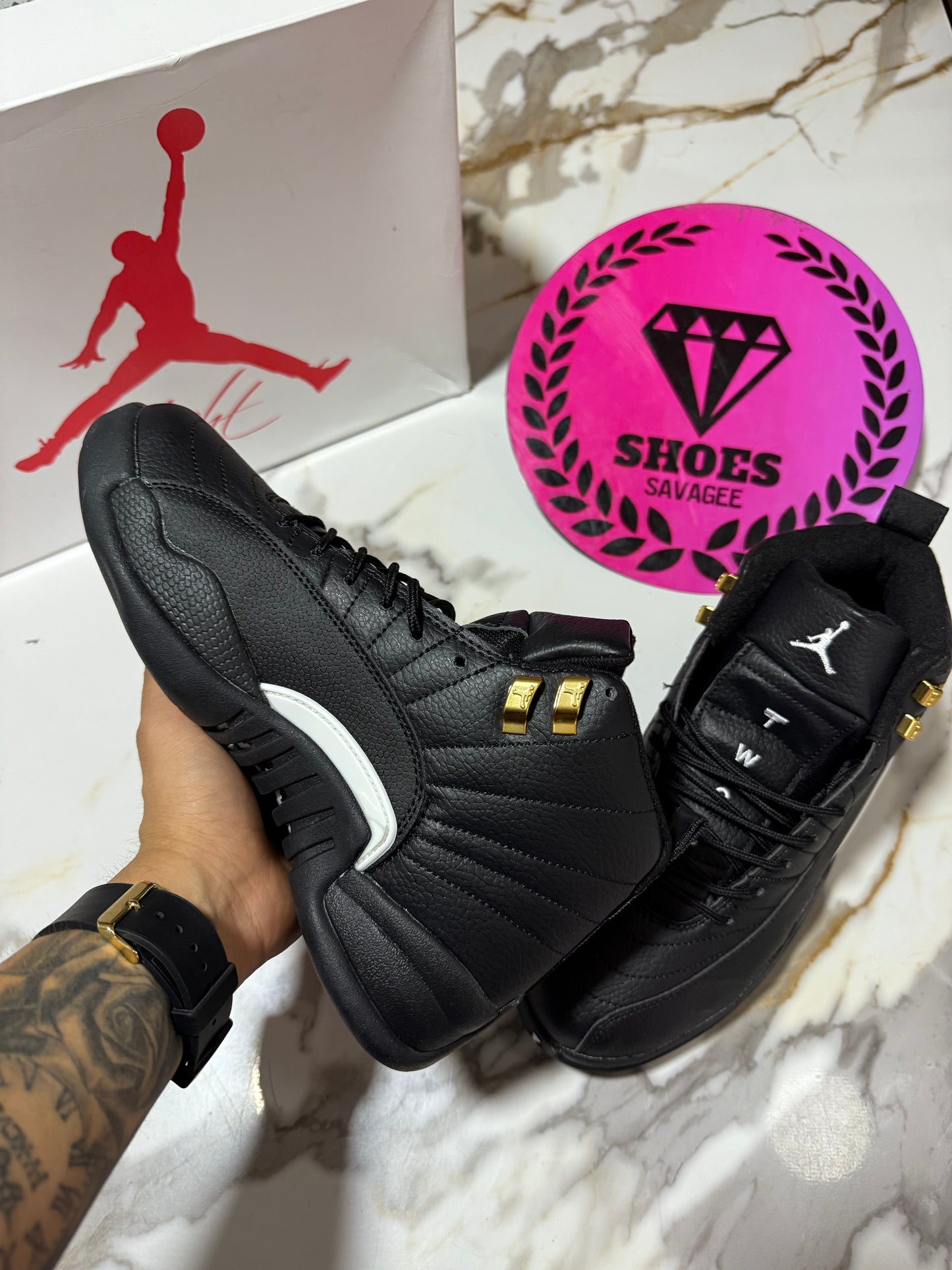 JORDAN RETRO 12