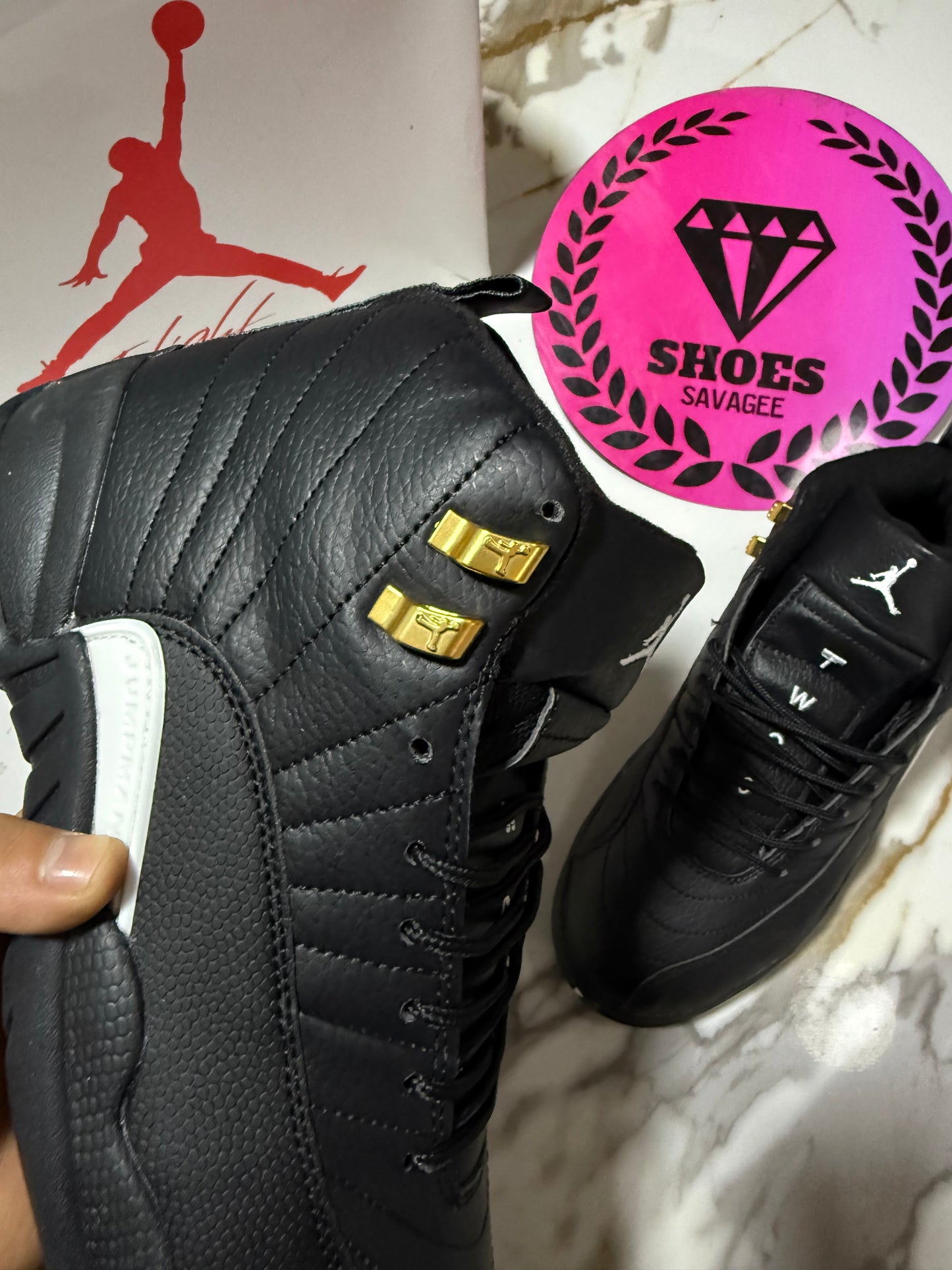 JORDAN RETRO 12