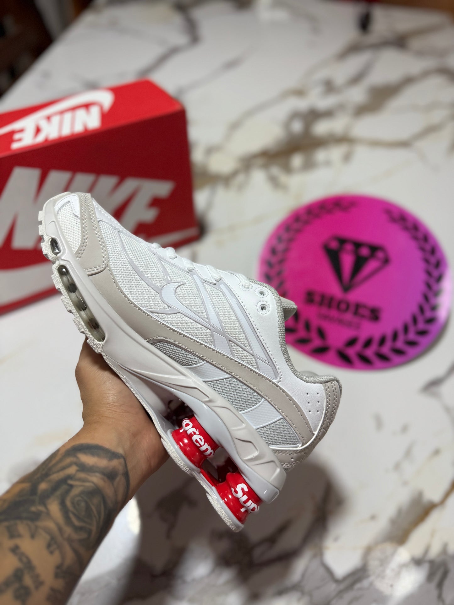 NIKE SHOX X SUPREME