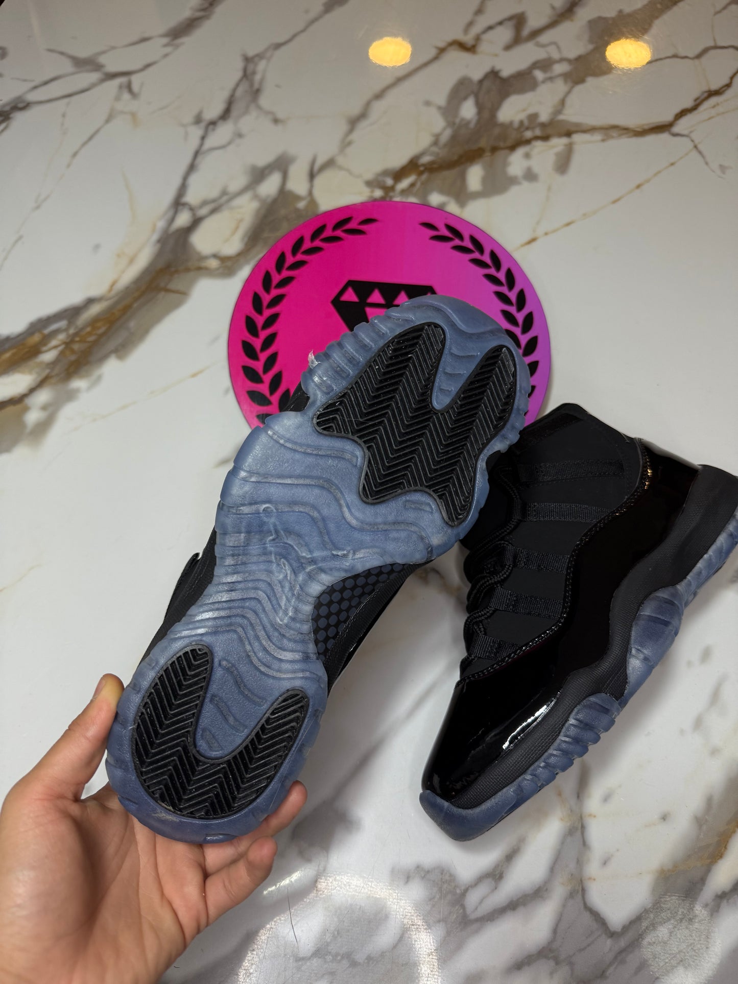 JORDAN RETRO 11