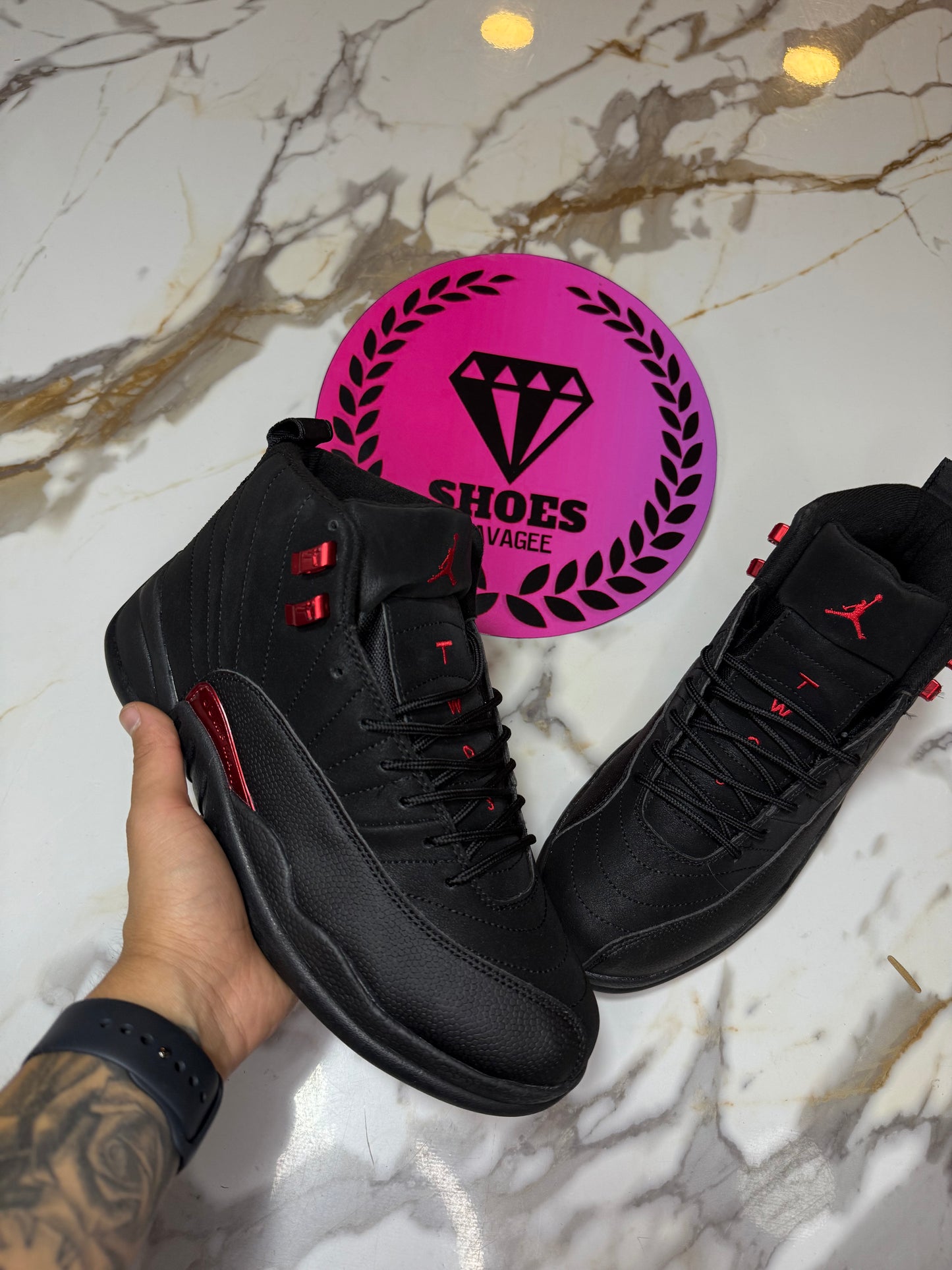 JORDAN RETRO 12