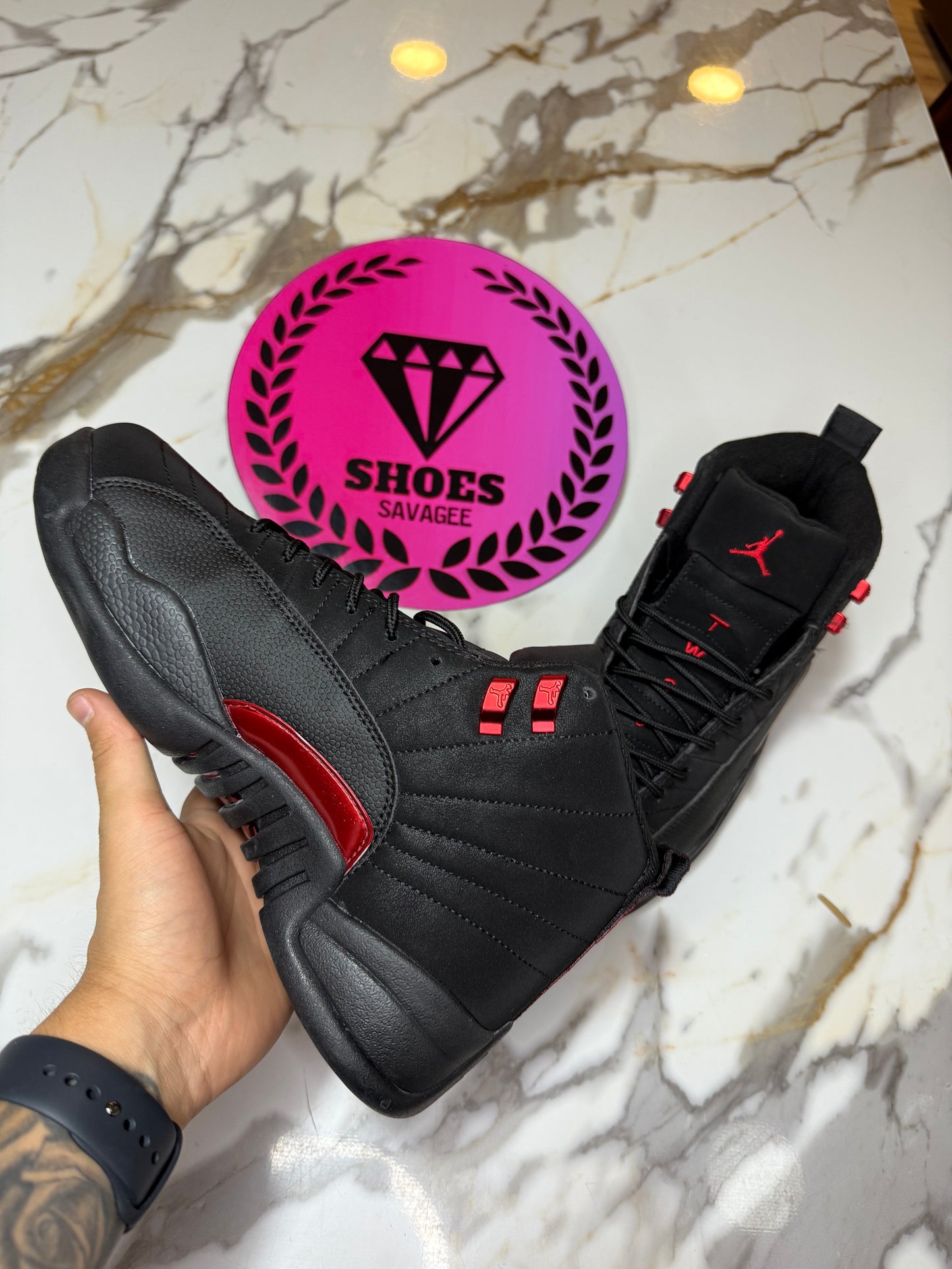 JORDAN RETRO 12