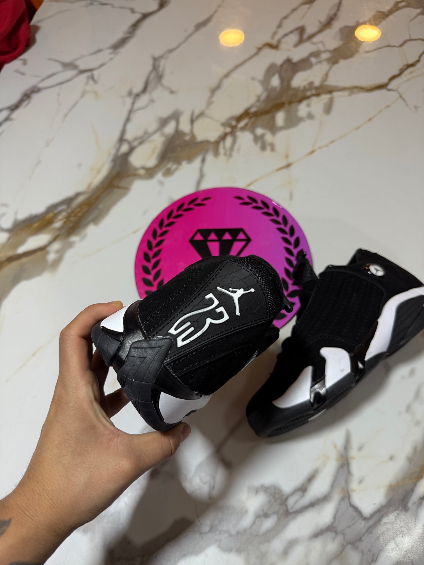 JORDAN RETRO 14