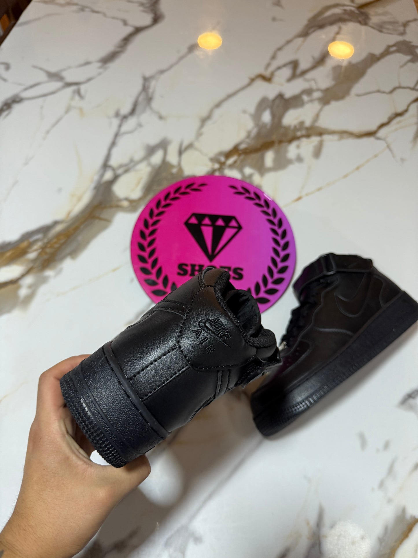 NIKE AIR FORCE ONE HIGH