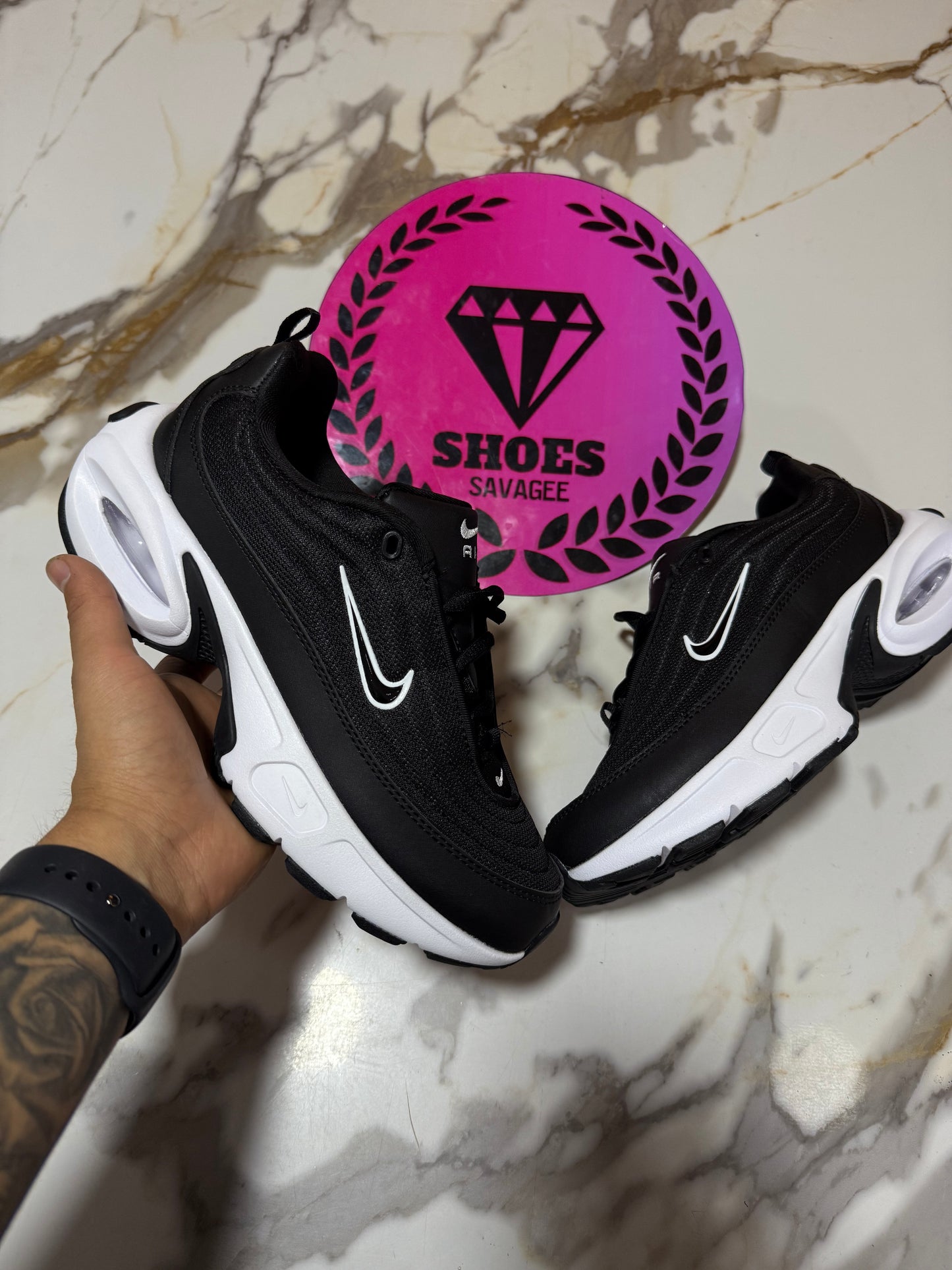 NIKE AIR MAX PULSE