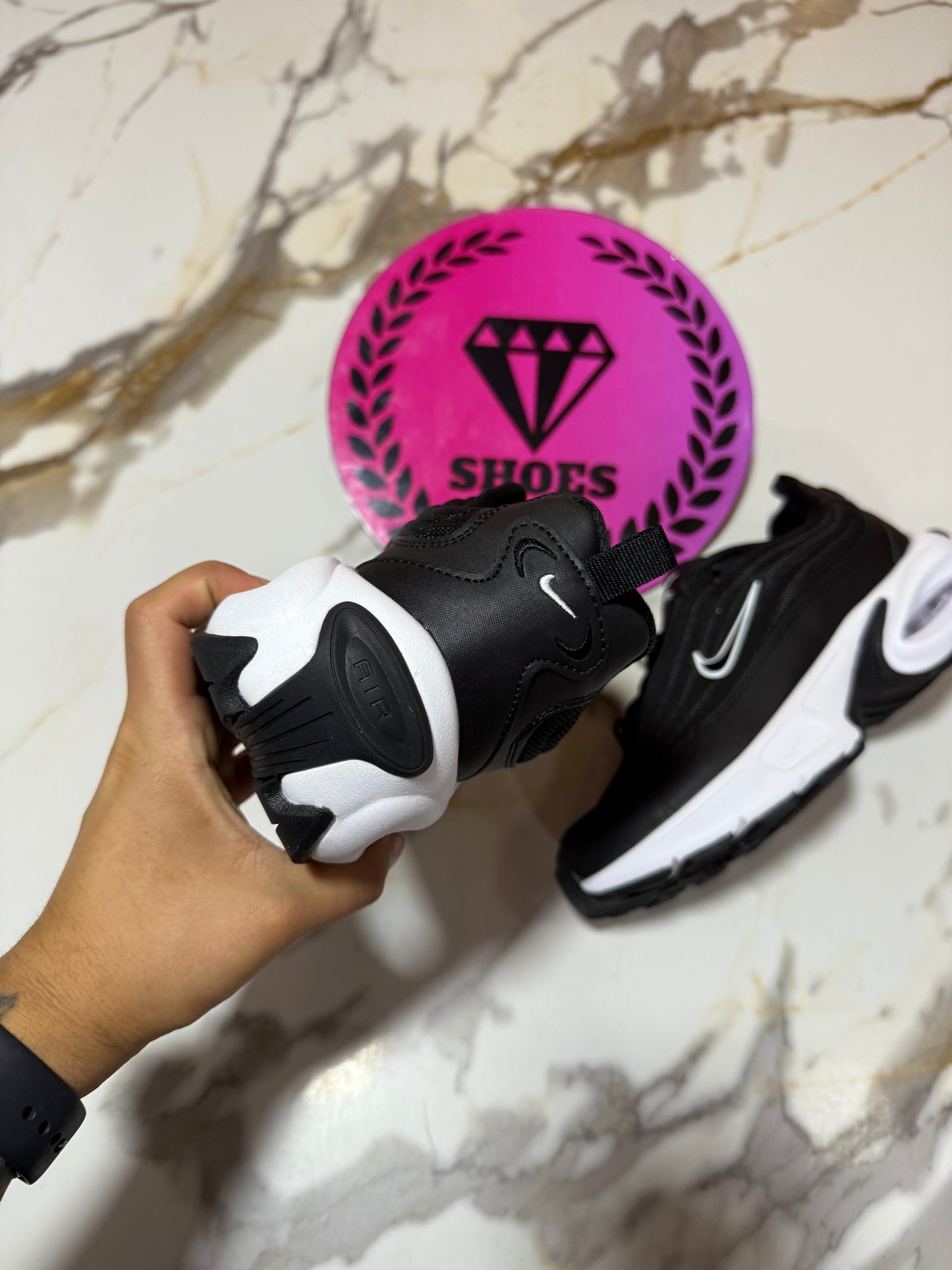 NIKE AIR MAX PULSE