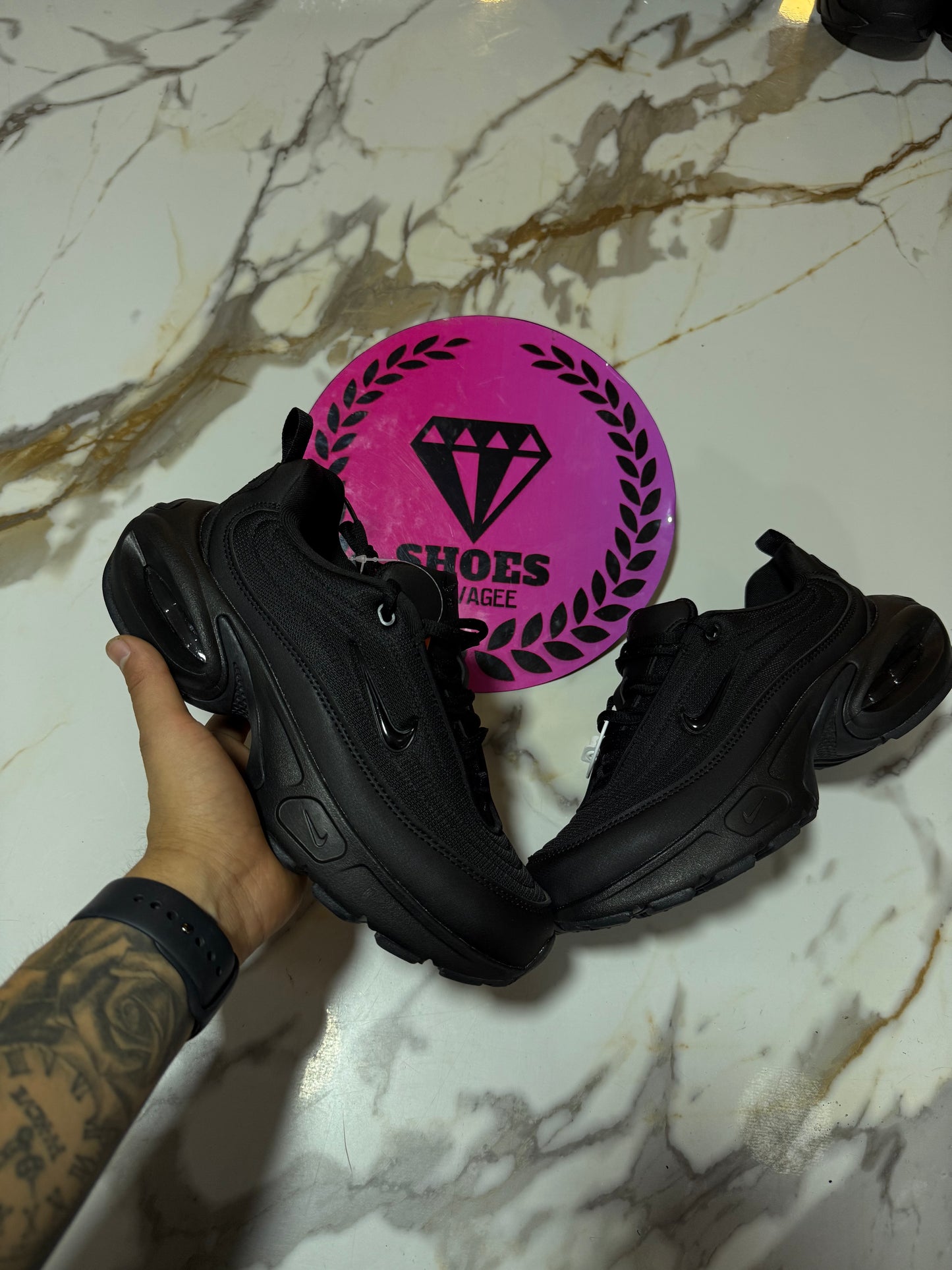NIKE AIR MAX PULSE