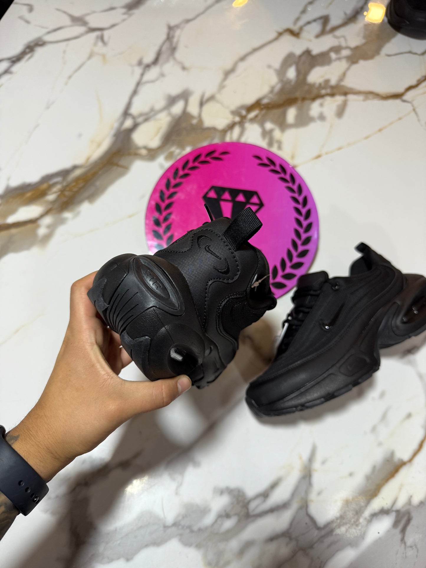 NIKE AIR MAX PULSE