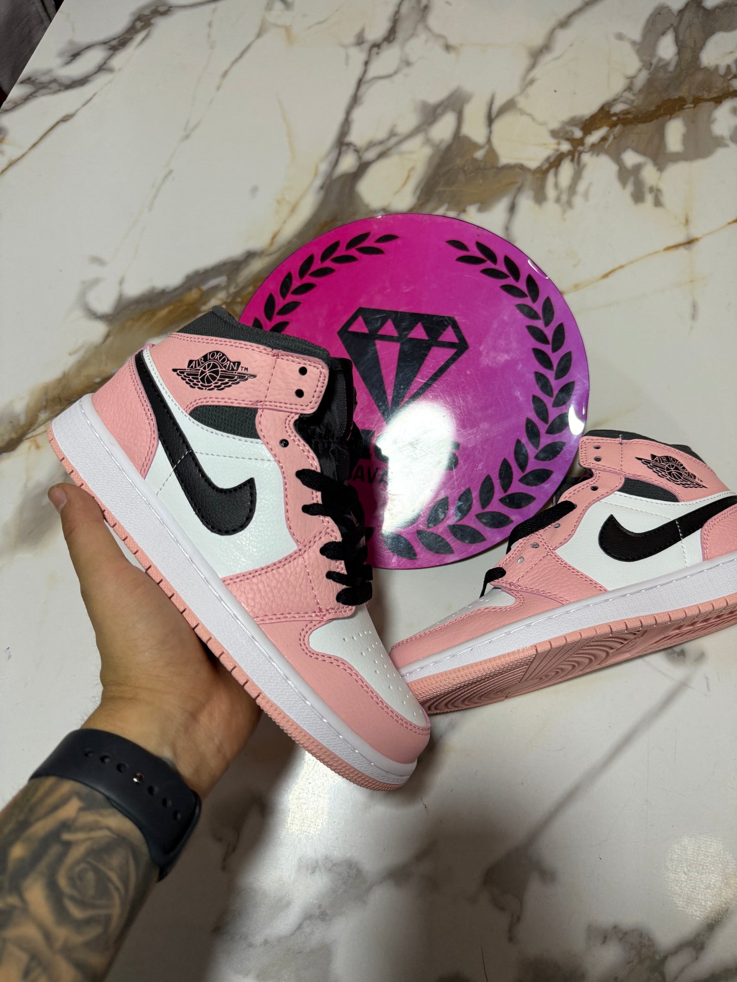 JORDAN RETRO 1