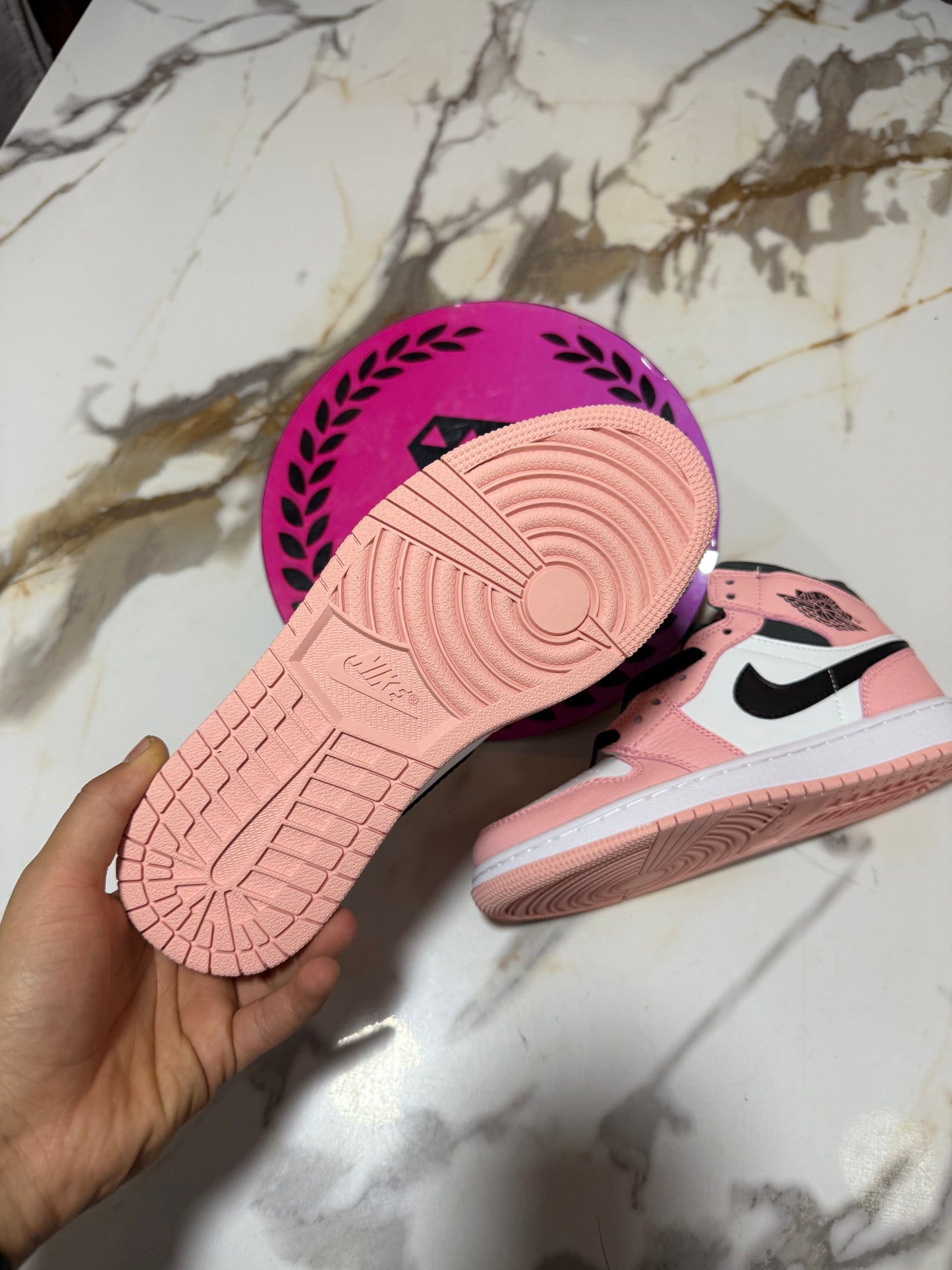 JORDAN RETRO 1