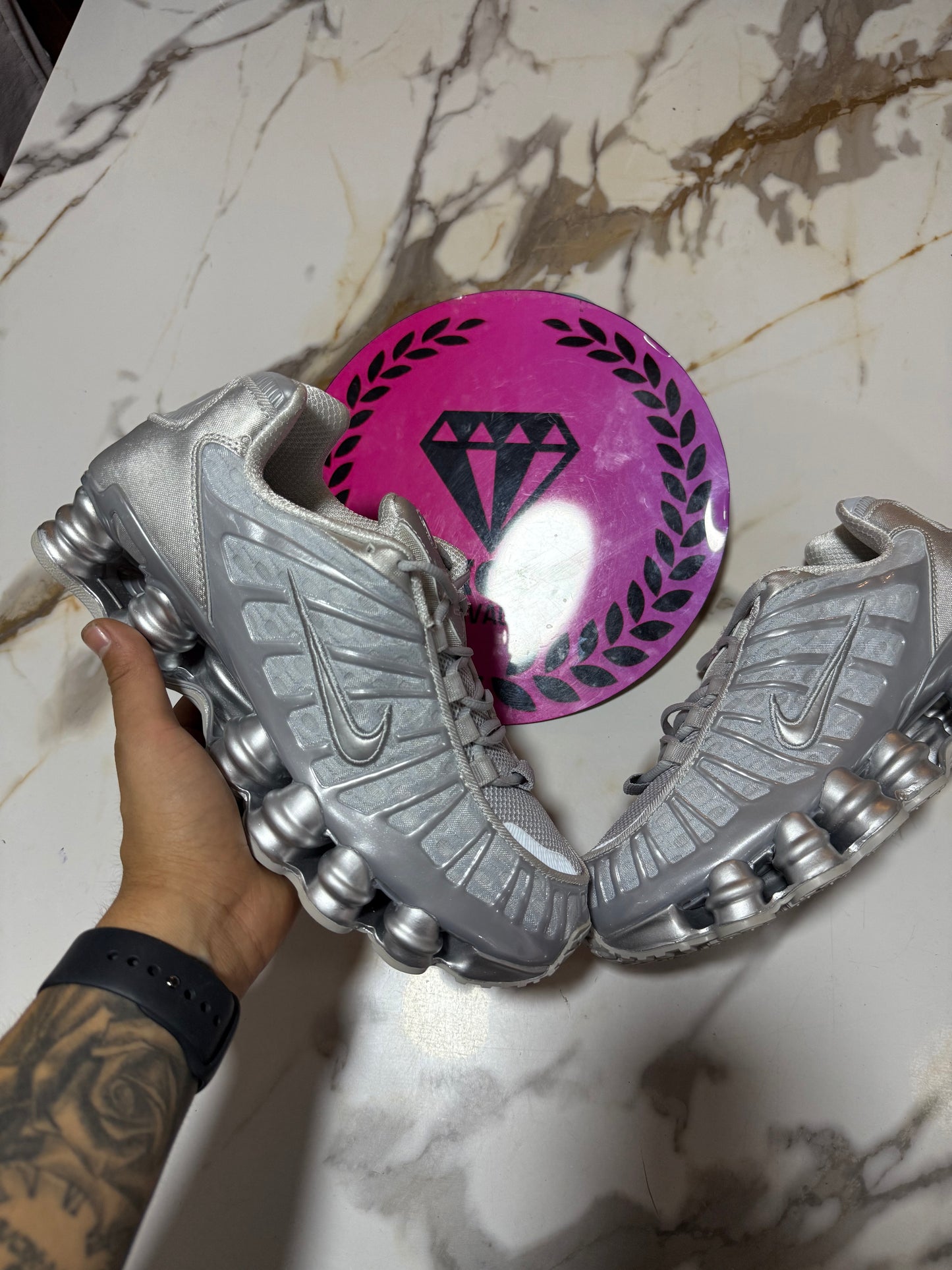 NIKE SHOX TL