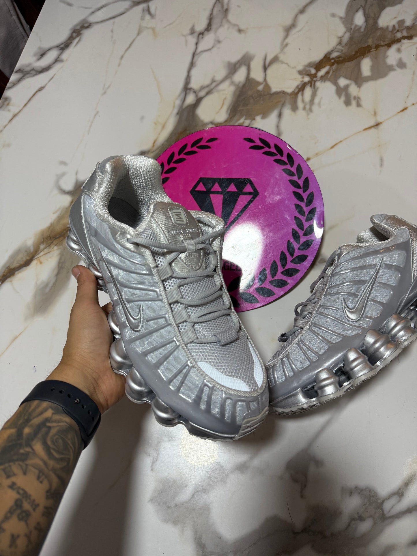 NIKE SHOX TL