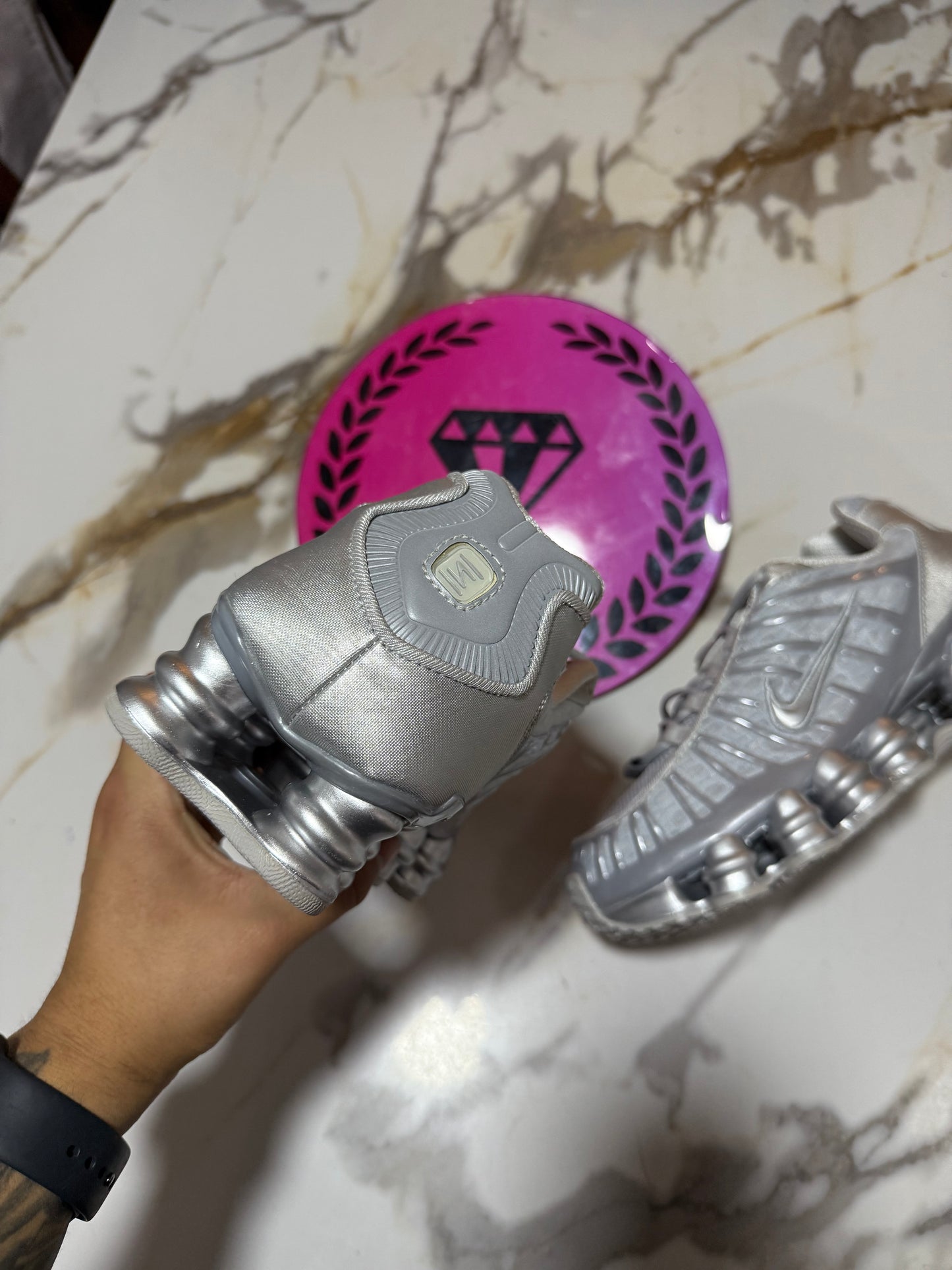 NIKE SHOX TL
