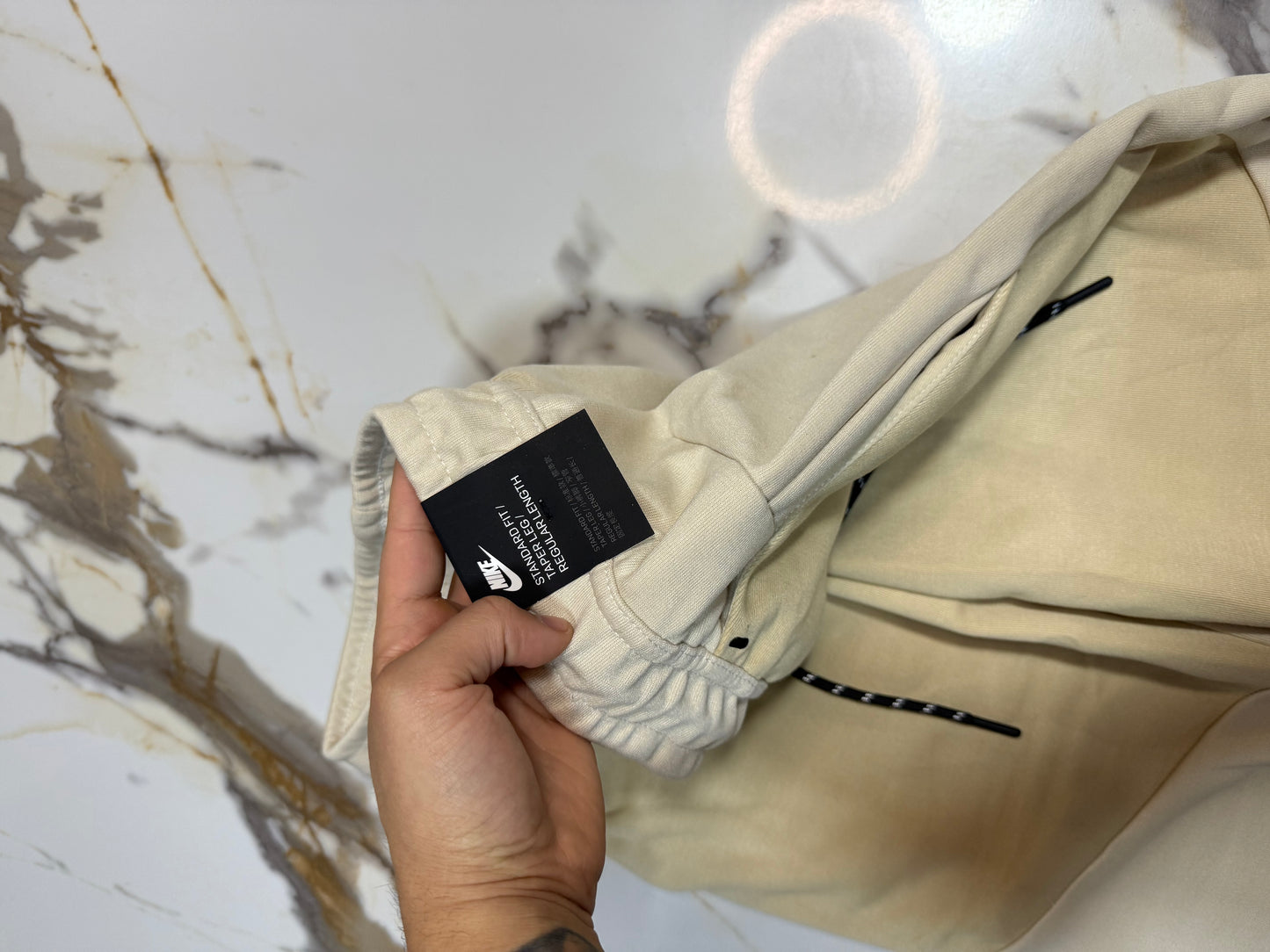 BUZO NIKE TECH