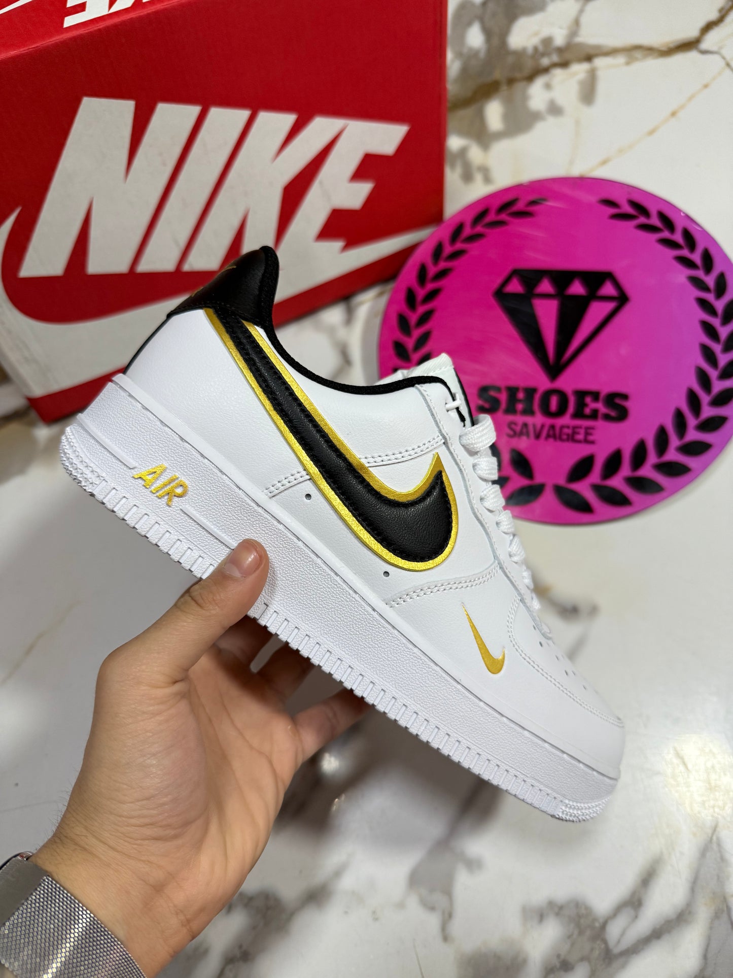 NIKE AIR FORCE ONE