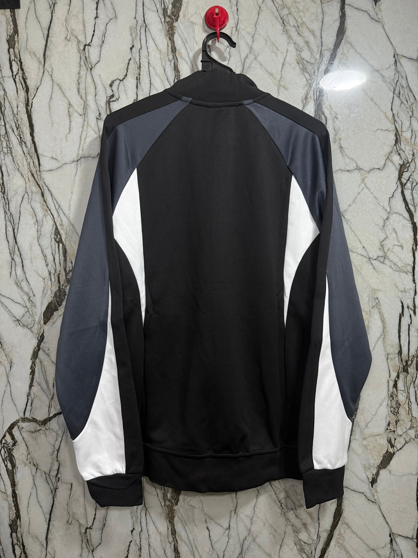 BUZO NIKE