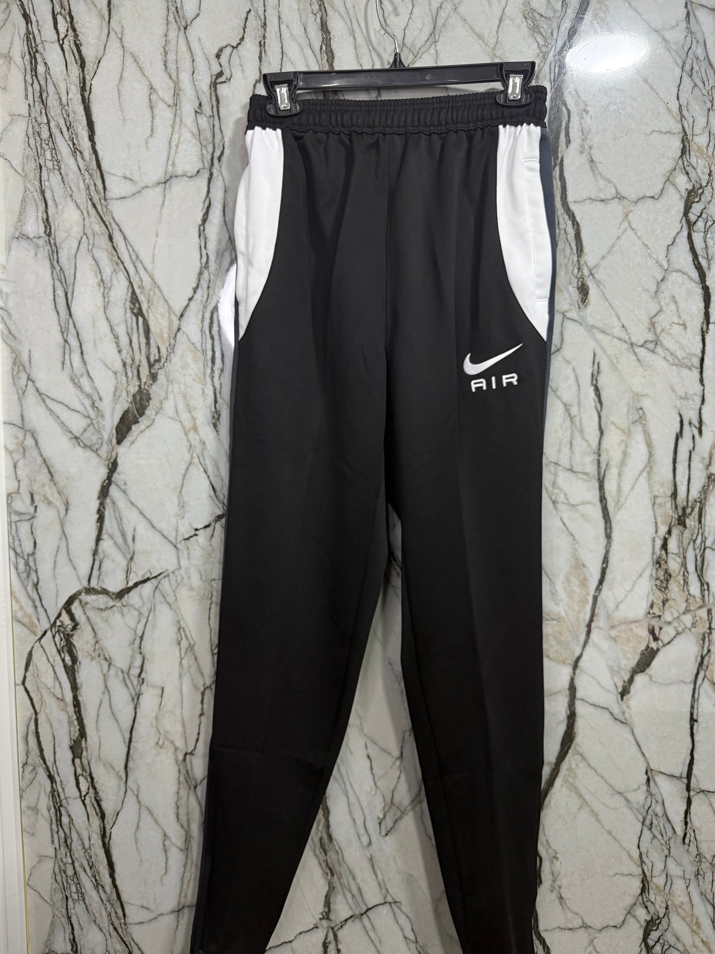 BUZO NIKE