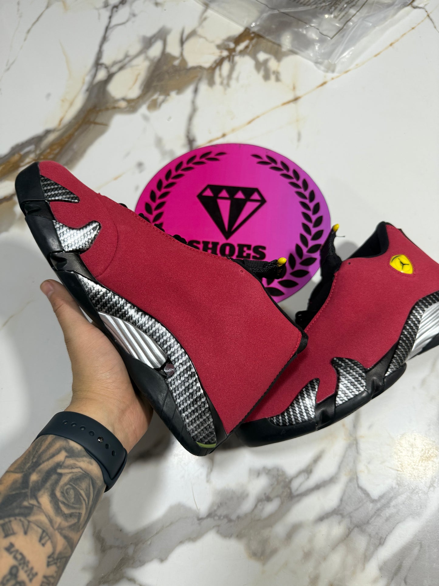 JORDAN RETRO 14