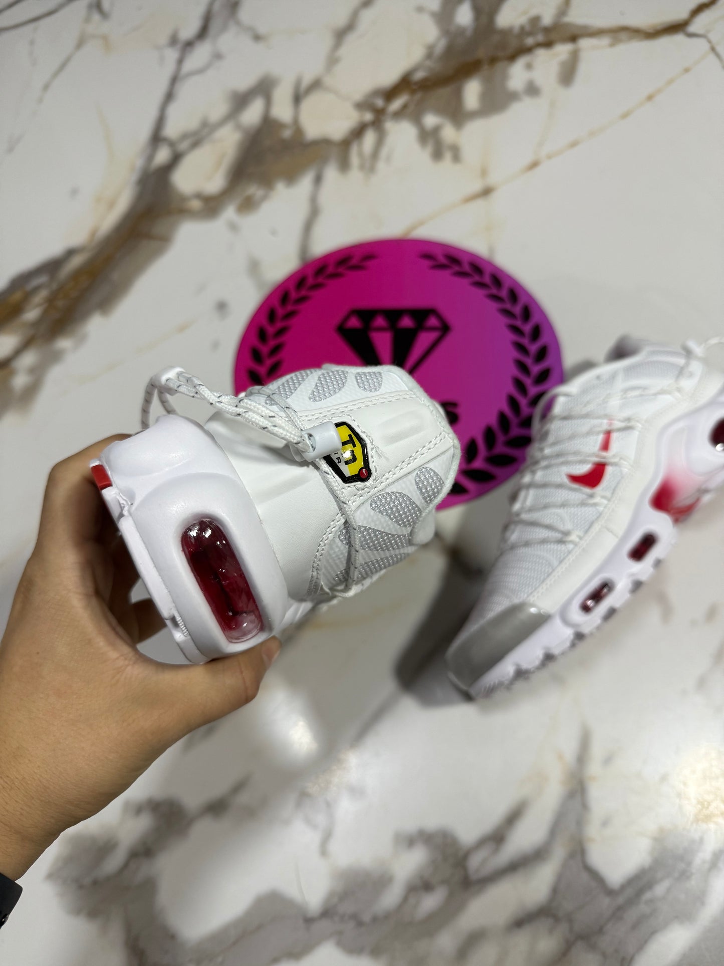 NIKE AIR MAX TN 2