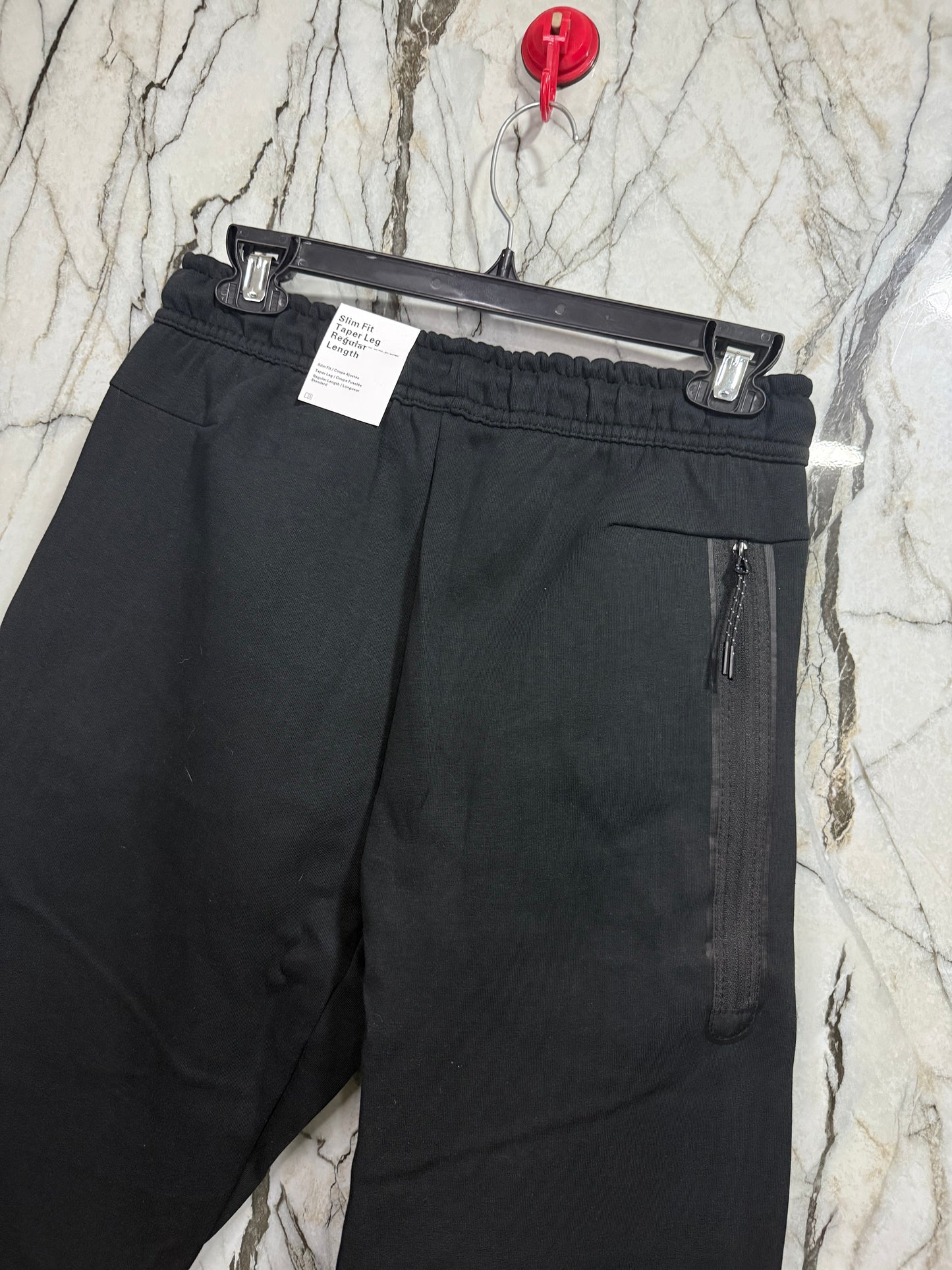 BUZO NIKE TECH X PARIS