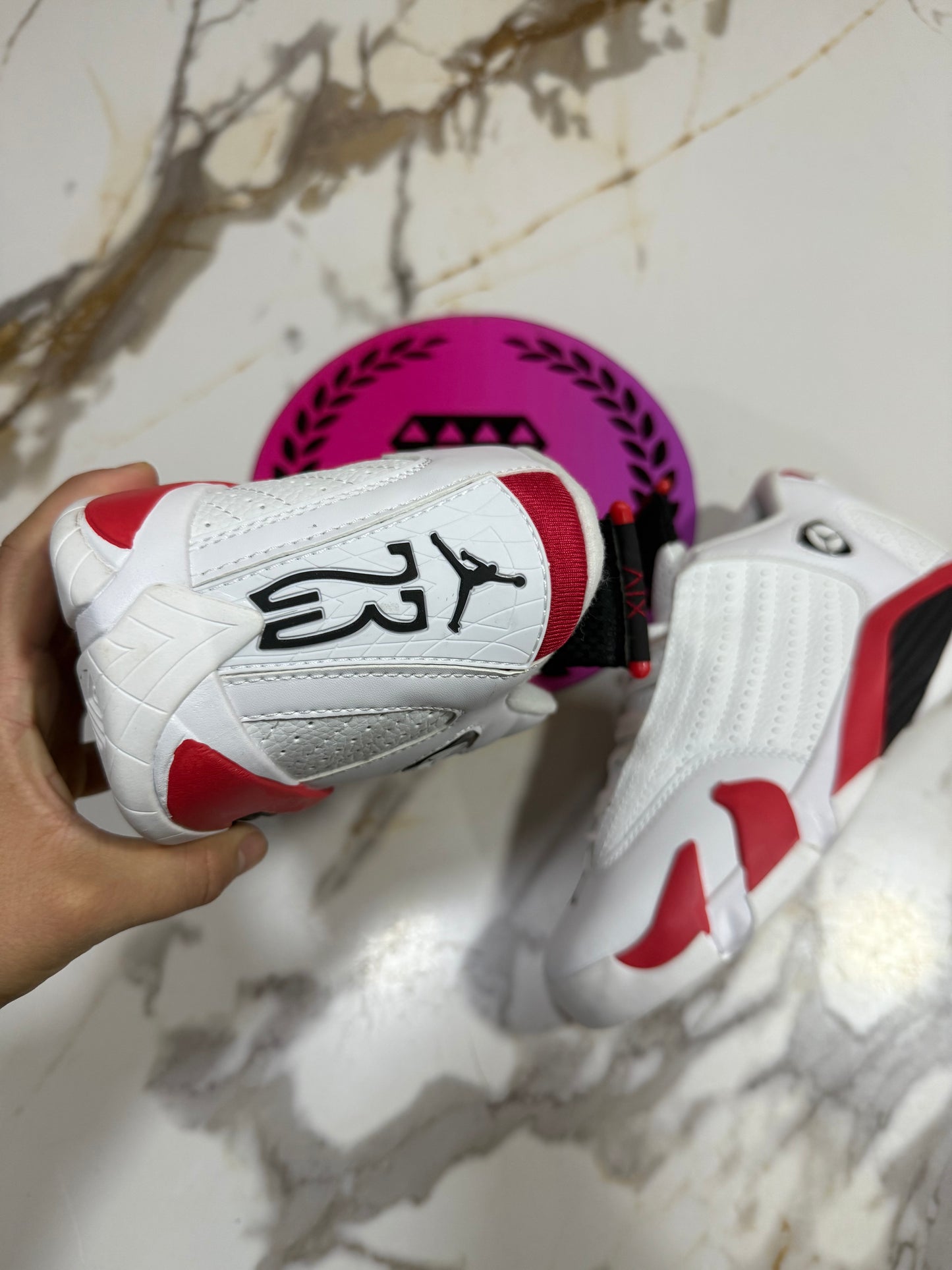 JORDAN RETRO 14
