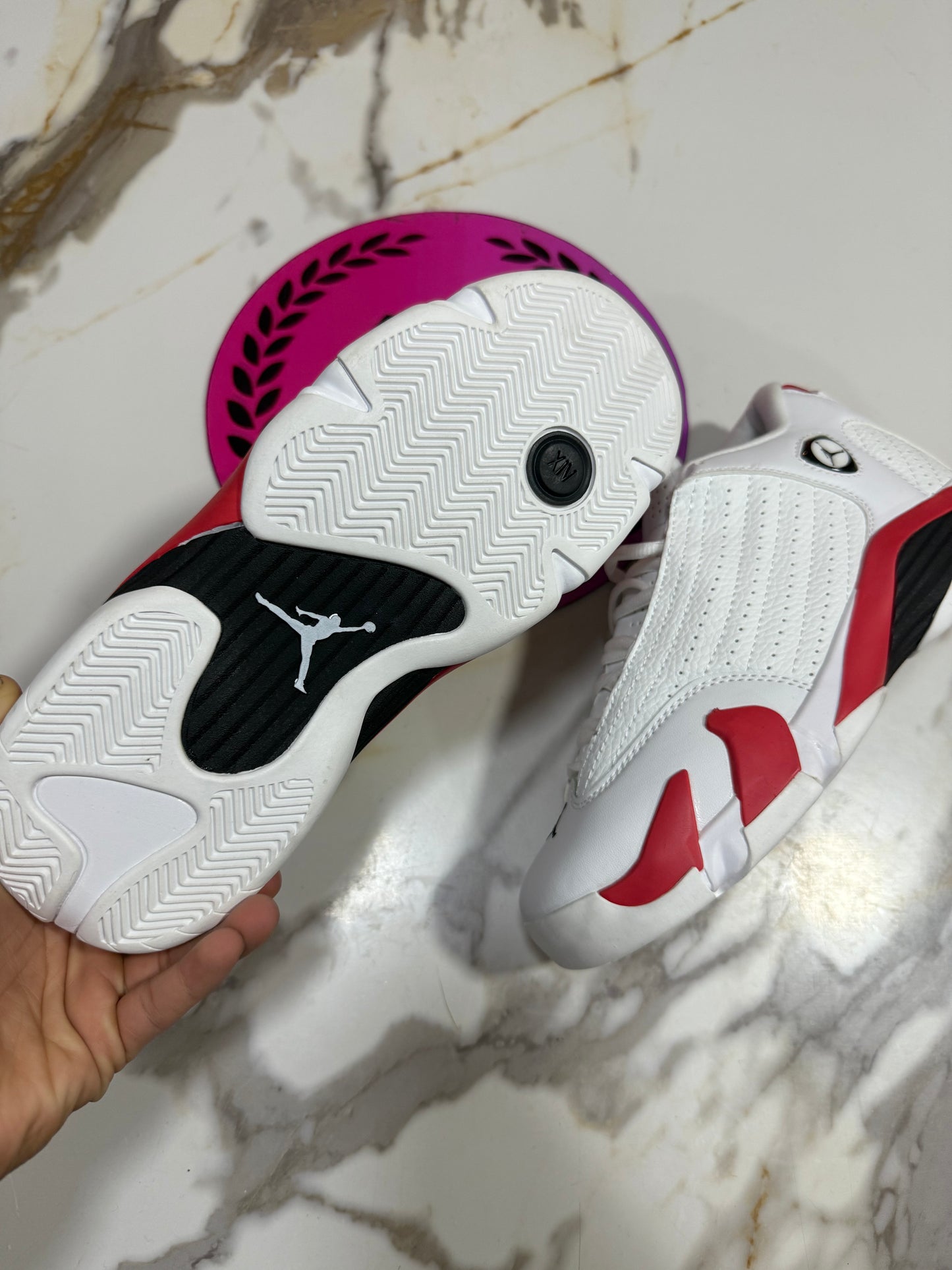 JORDAN RETRO 14