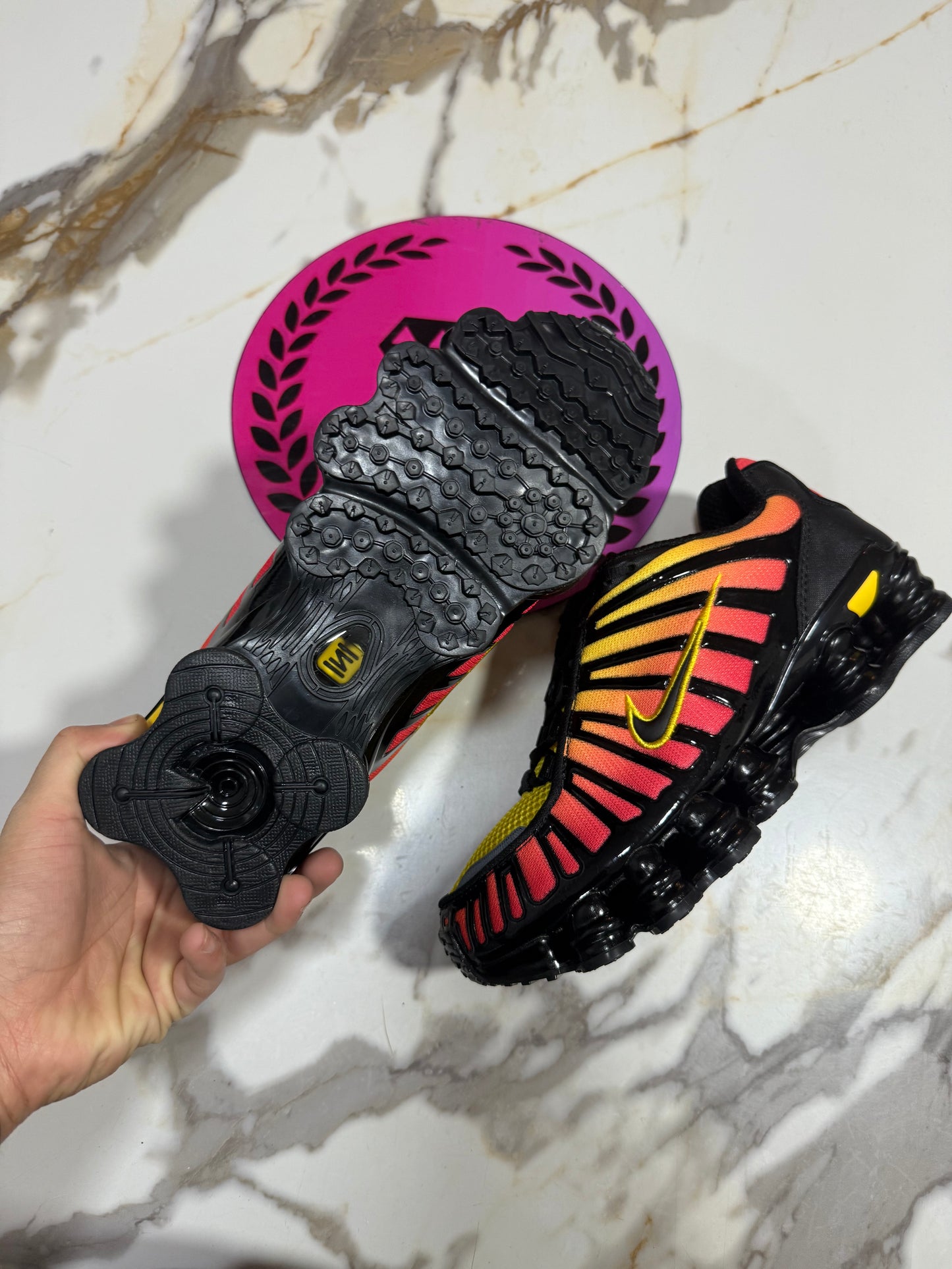 NIKE SHOX TL