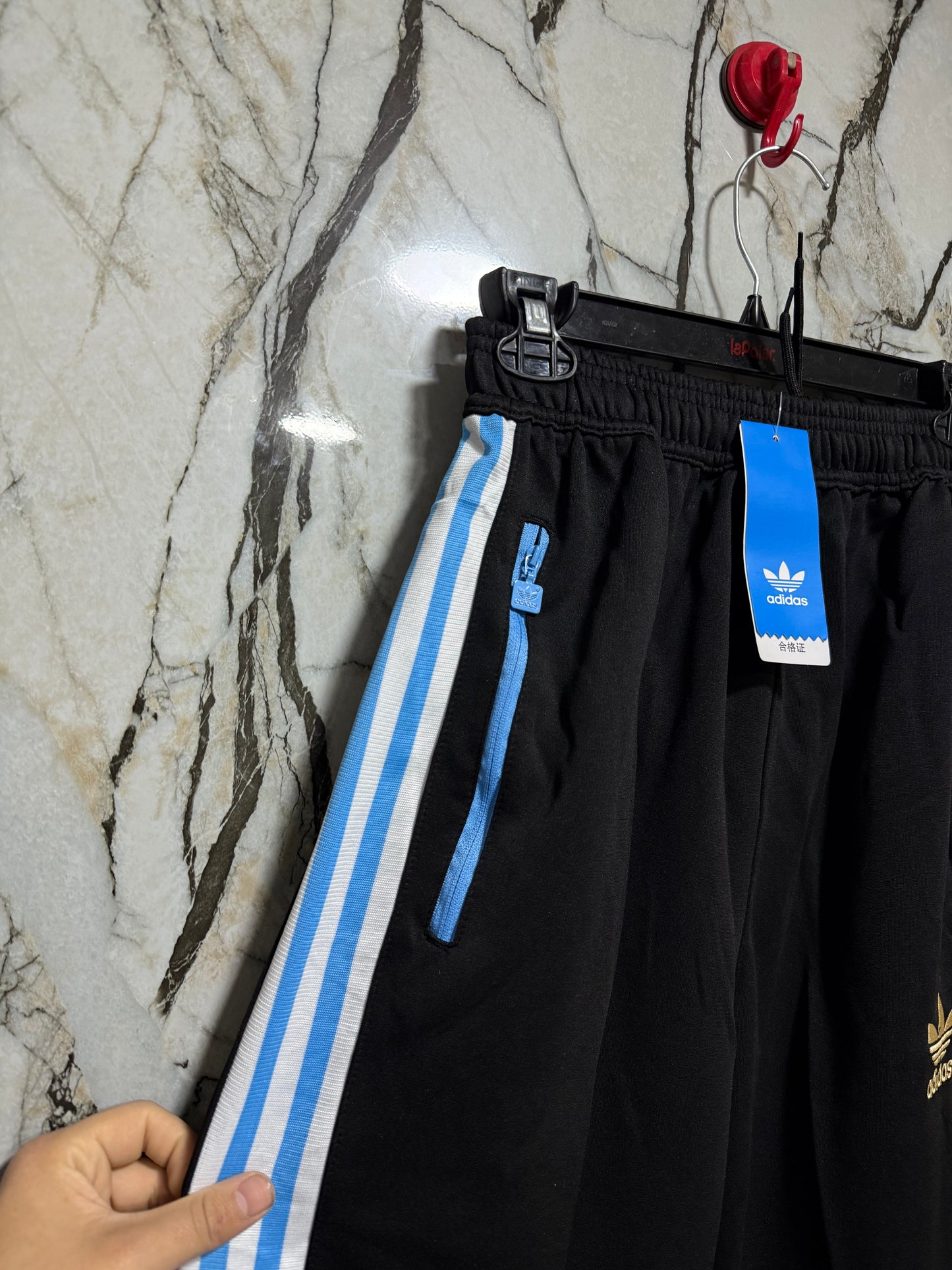 BUZO ADIDAS