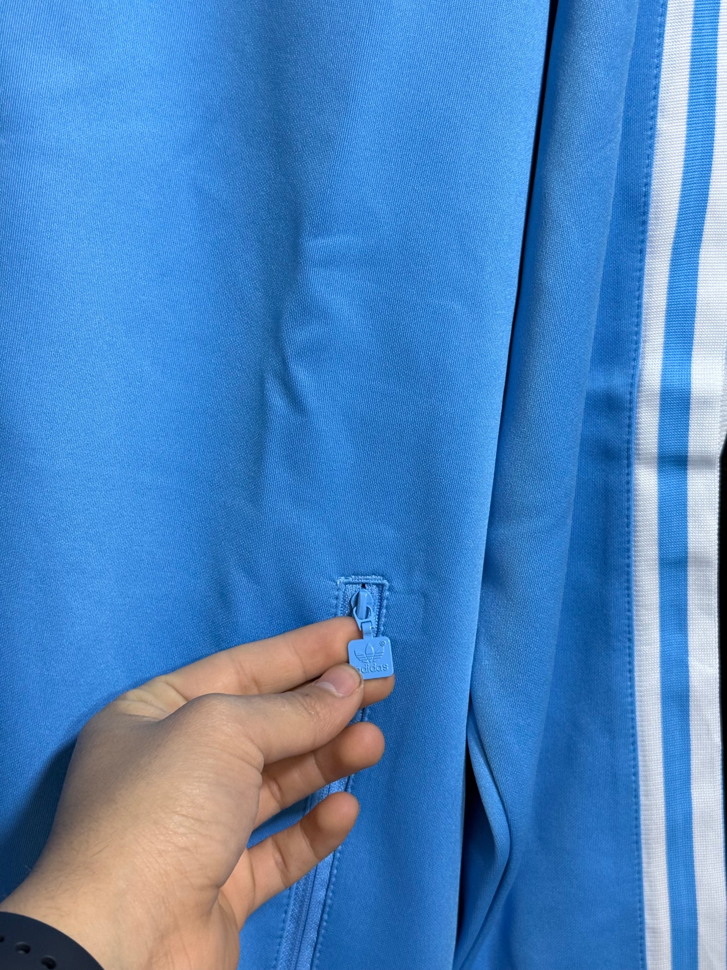BUZO ADIDAS