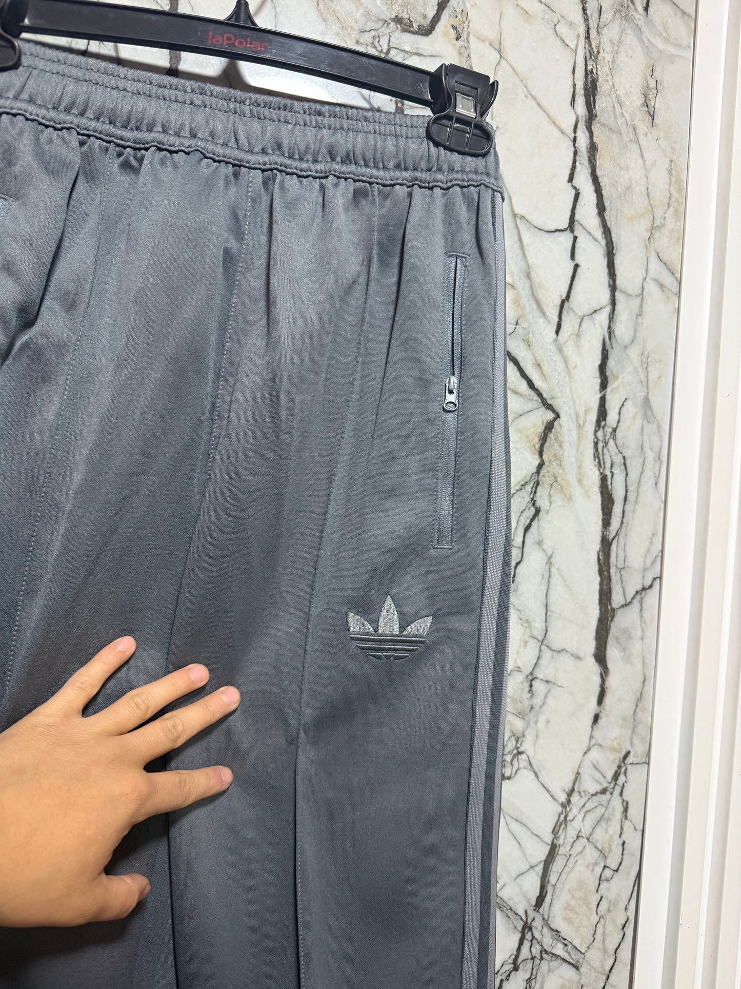 BUZO ADIDAS RETRO