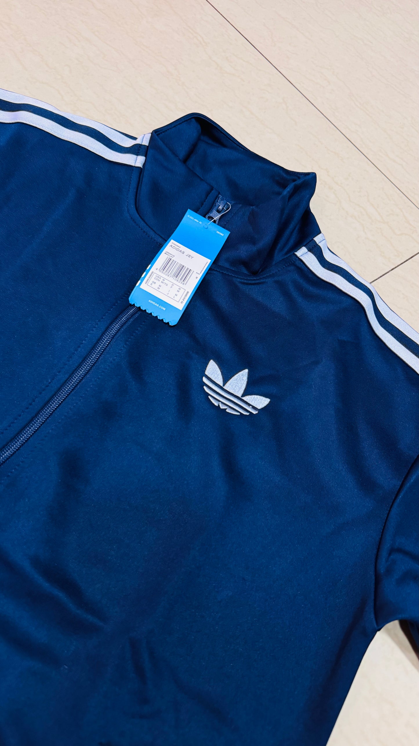 BUZO ADIDAS