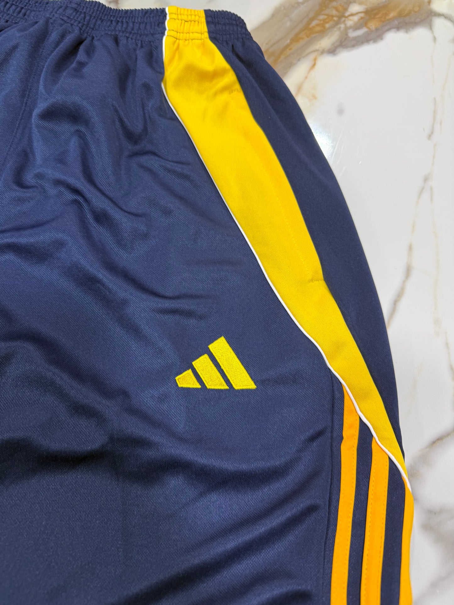 BUZO BOCA JUNIOR