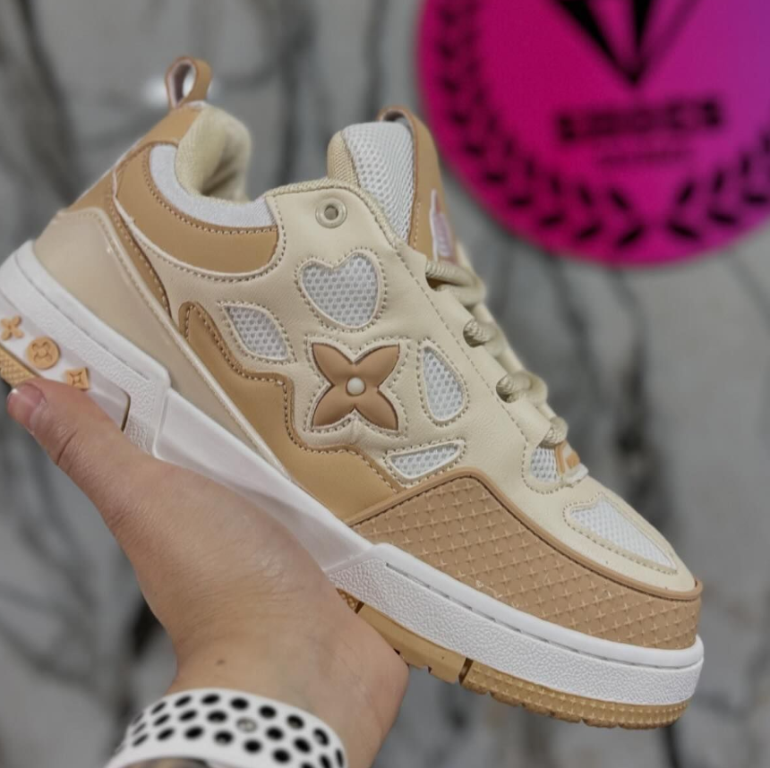 LOUIS VUITTON TRAINER