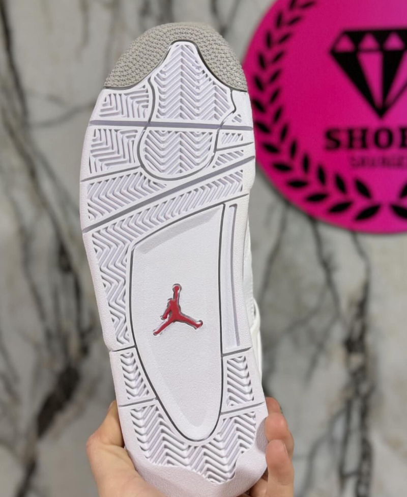 JORDAN RETRO 4 X OREO