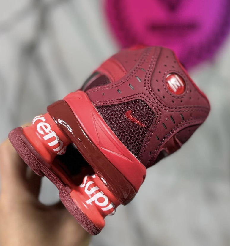 NIKE SHOX X SUPREME