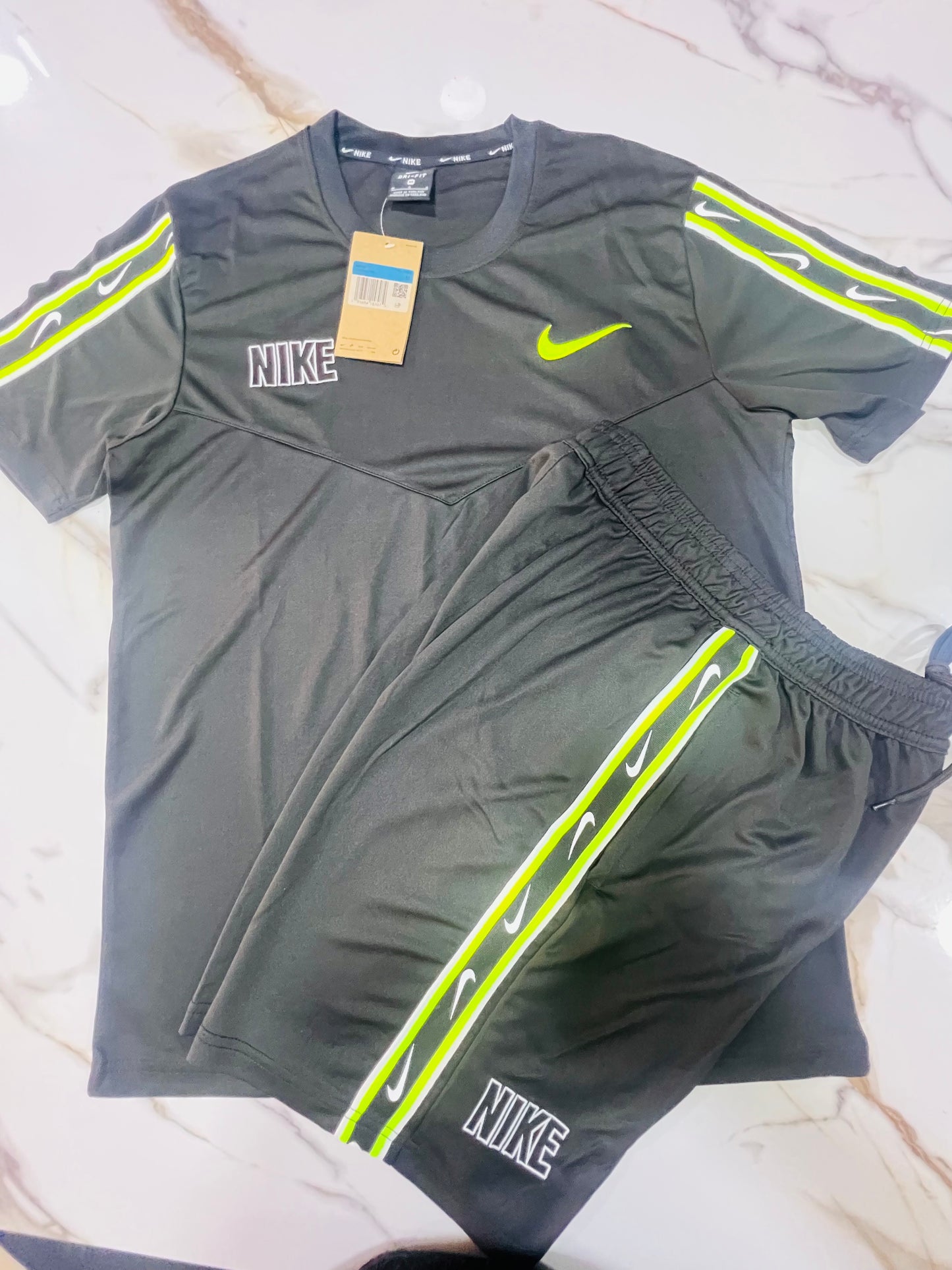 CONJUNTO NIKE