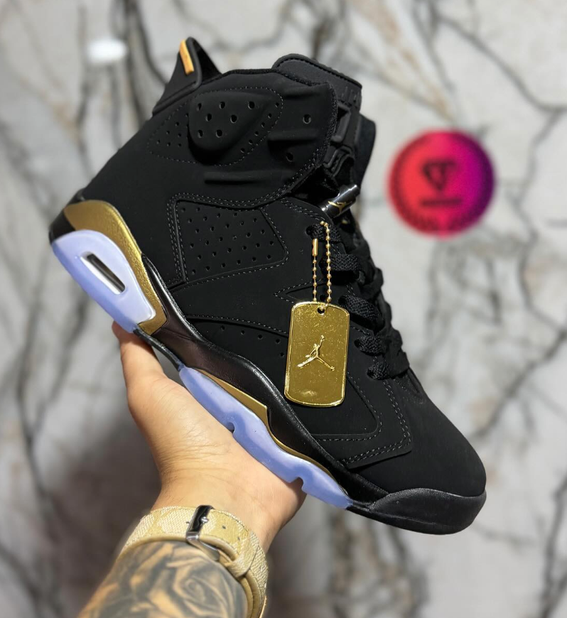 JORDAN RETRO 6