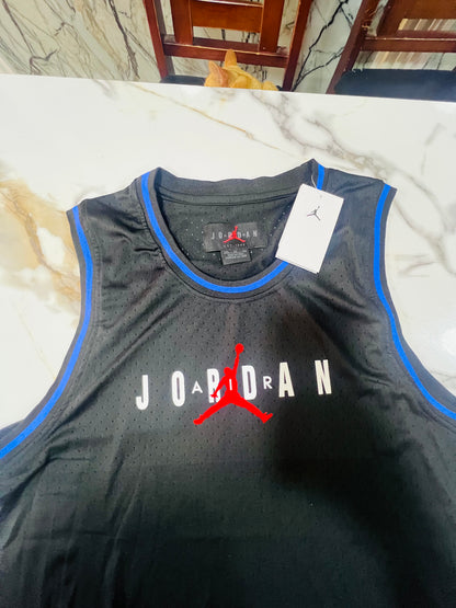 Polera Jordan