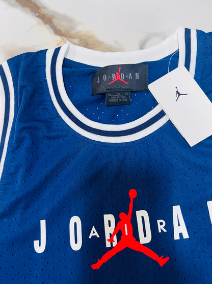 Polera Jordan