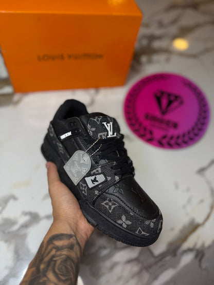 LOUIS VUITTON TRAINER